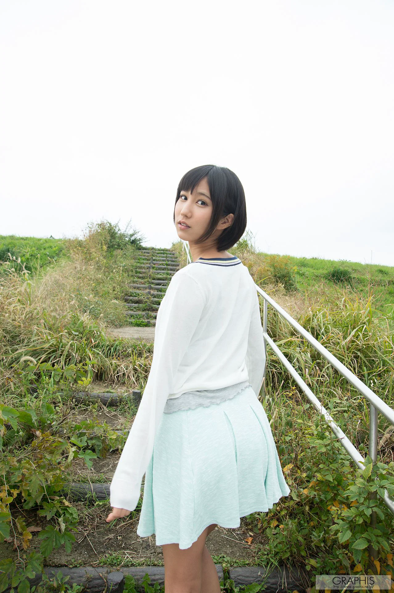 湊莉久/凑莉久《Golden Curve》 [Graphis] Gals 写真集 - 爱照片