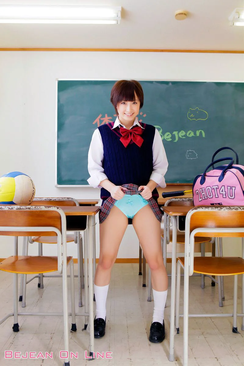 パンティアイドル Ayumi Kimino きみの歩美/君野步美 [Bejean On Line] 写真集 - 爱照片