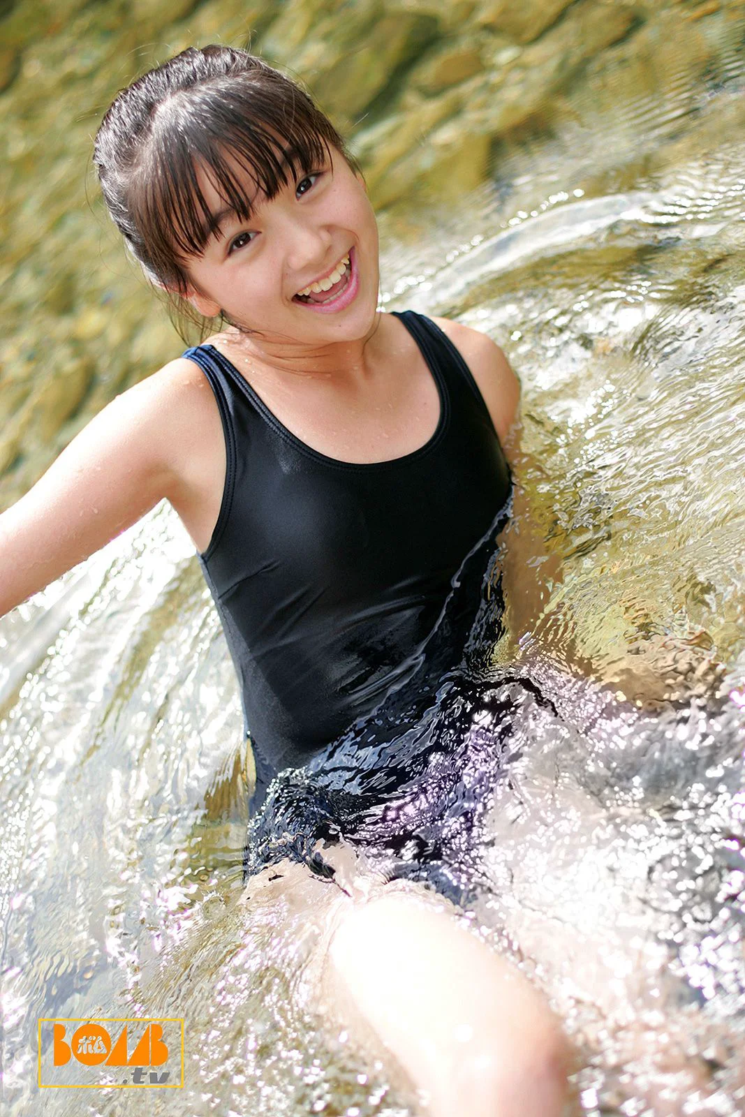 [Bomb.TV] 2005年04月刊 Soira Hayashi 日本萝莉少女 写真集 - 爱照片