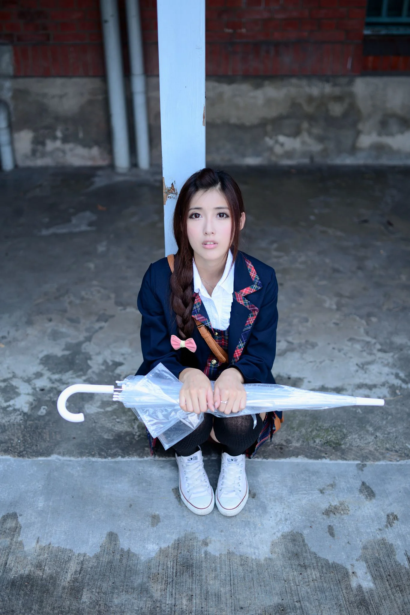 廖挺伶/Kila晶晶《极品学妹 放学路上》写真集 - 爱照片