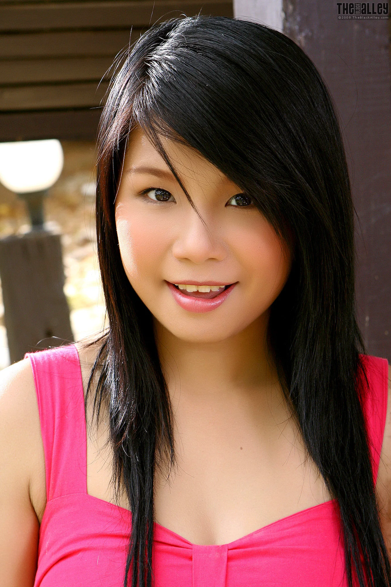 [The Black Alley] Lora Lee 连衣裙少女 写真集 - 爱照片