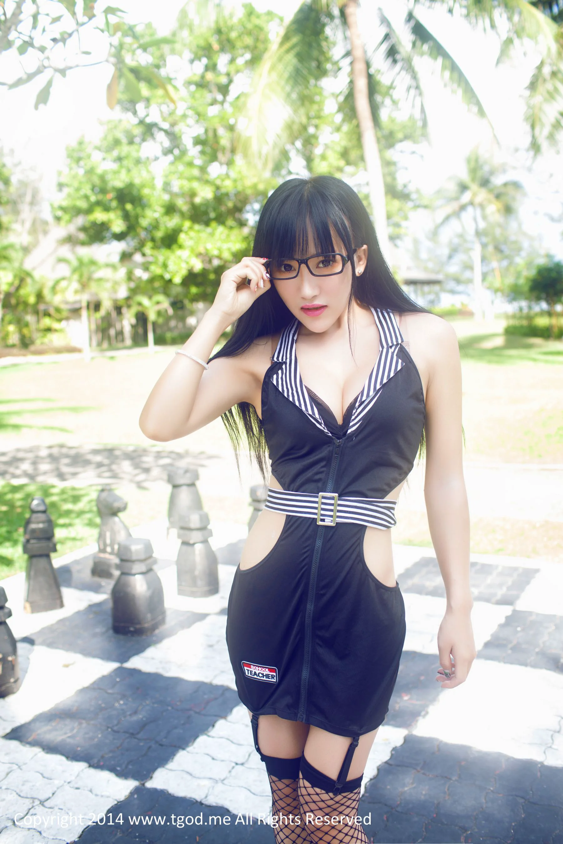 杨上萱《英伦空军制服》 [TGOD推女神] 写真集 - 爱照片