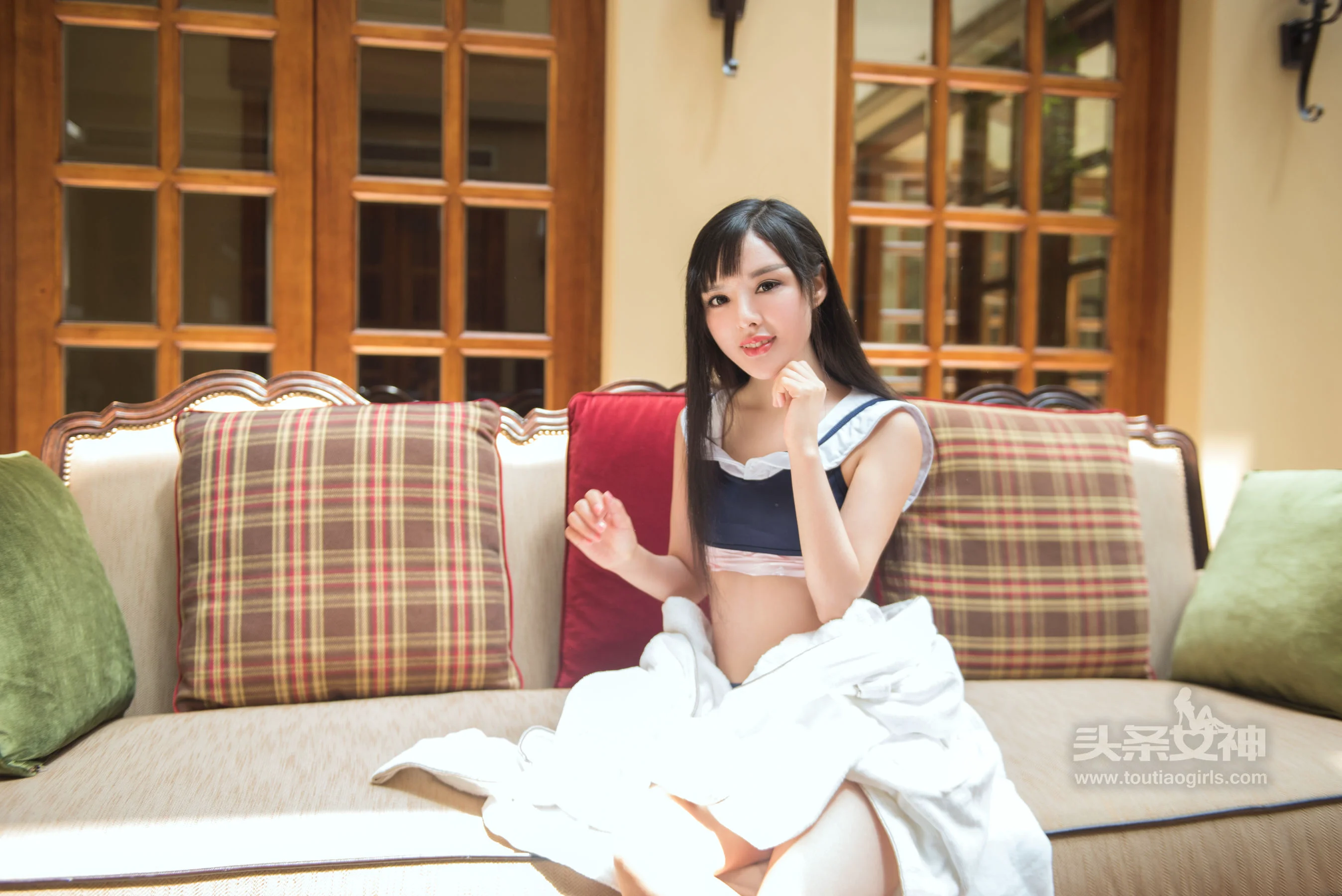 周熙妍《学生服幻想萝莉》 [头条女神] 写真集 - 爱照片