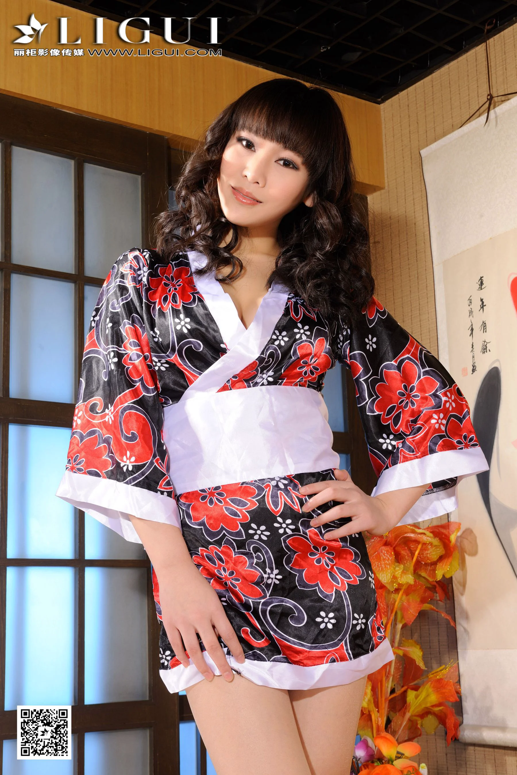Model 文静《和服美腿丝足》上中下全集 [丽柜] 丝袜美足写真集 - 爱照片