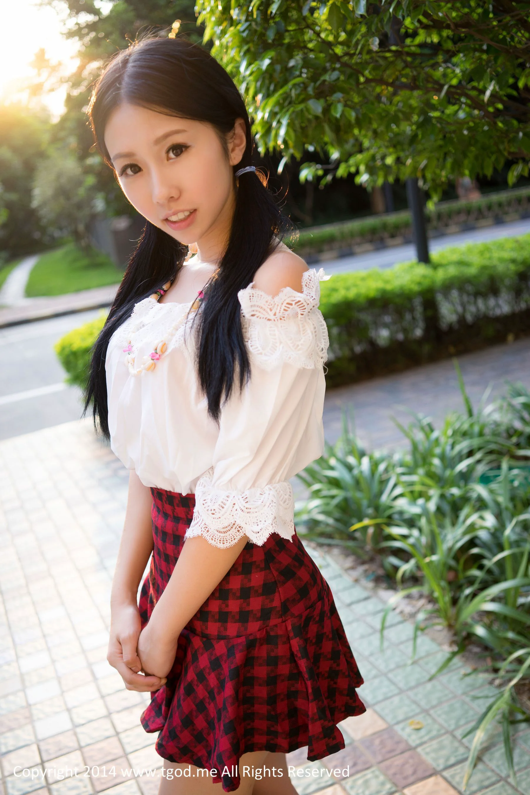 一薰《治愈系快乐女孩》 [TGOD推女神] 写真集 - 爱照片