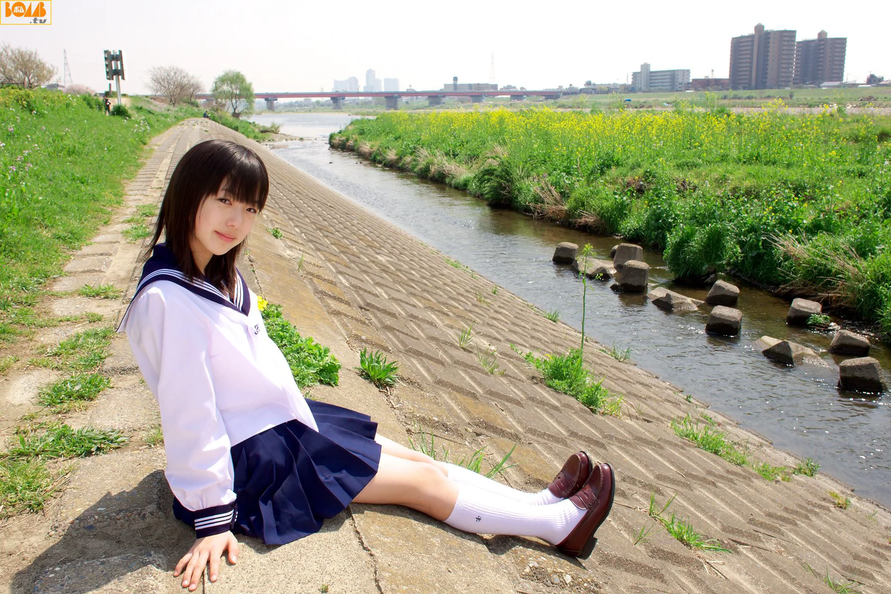 [Bomb.TV] 2008年09月刊 新実菜々子 Nanako Niimi 写真集 - 爱照片