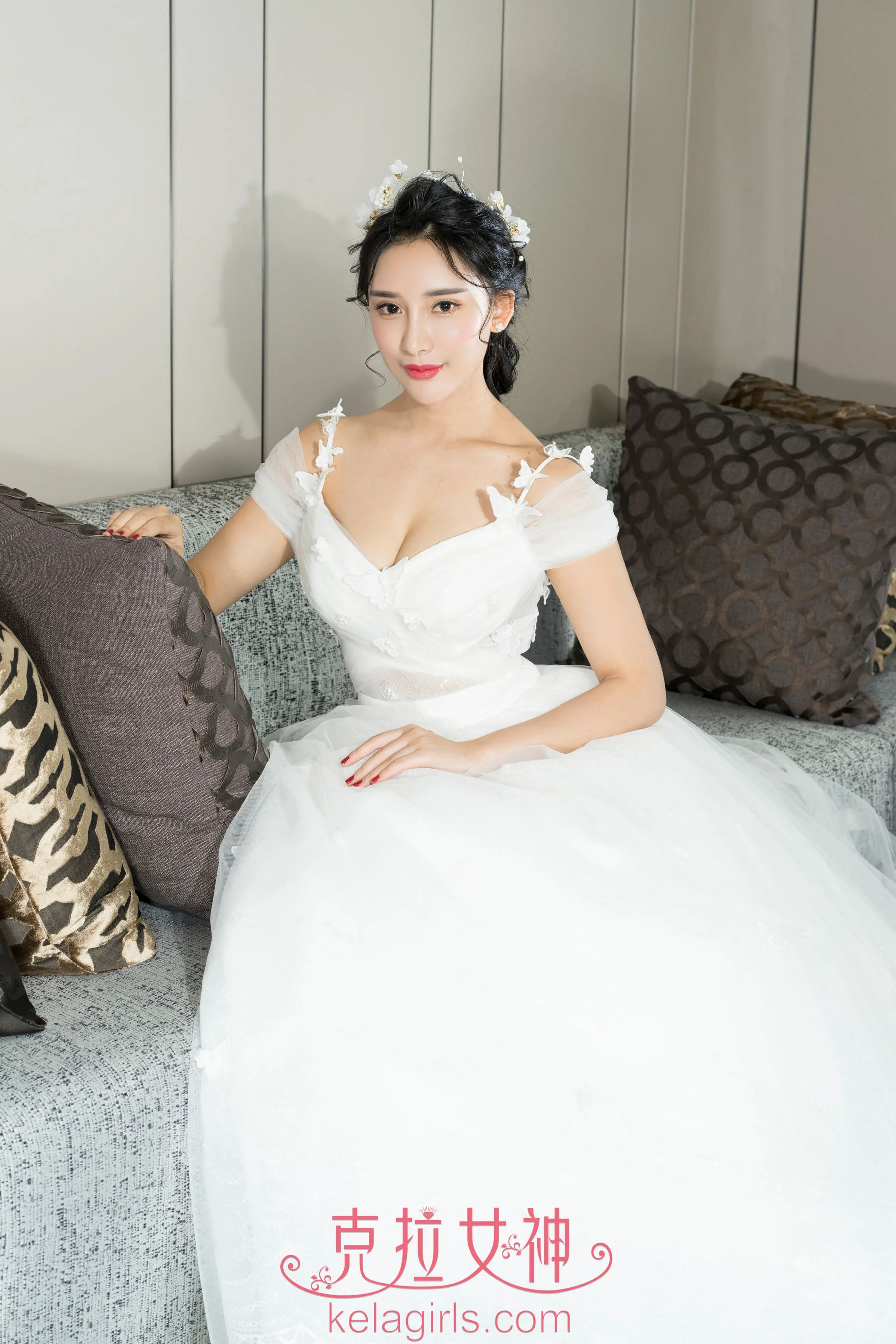 小西《今天你要嫁给我》 [克拉女神] 写真集 - 爱照片