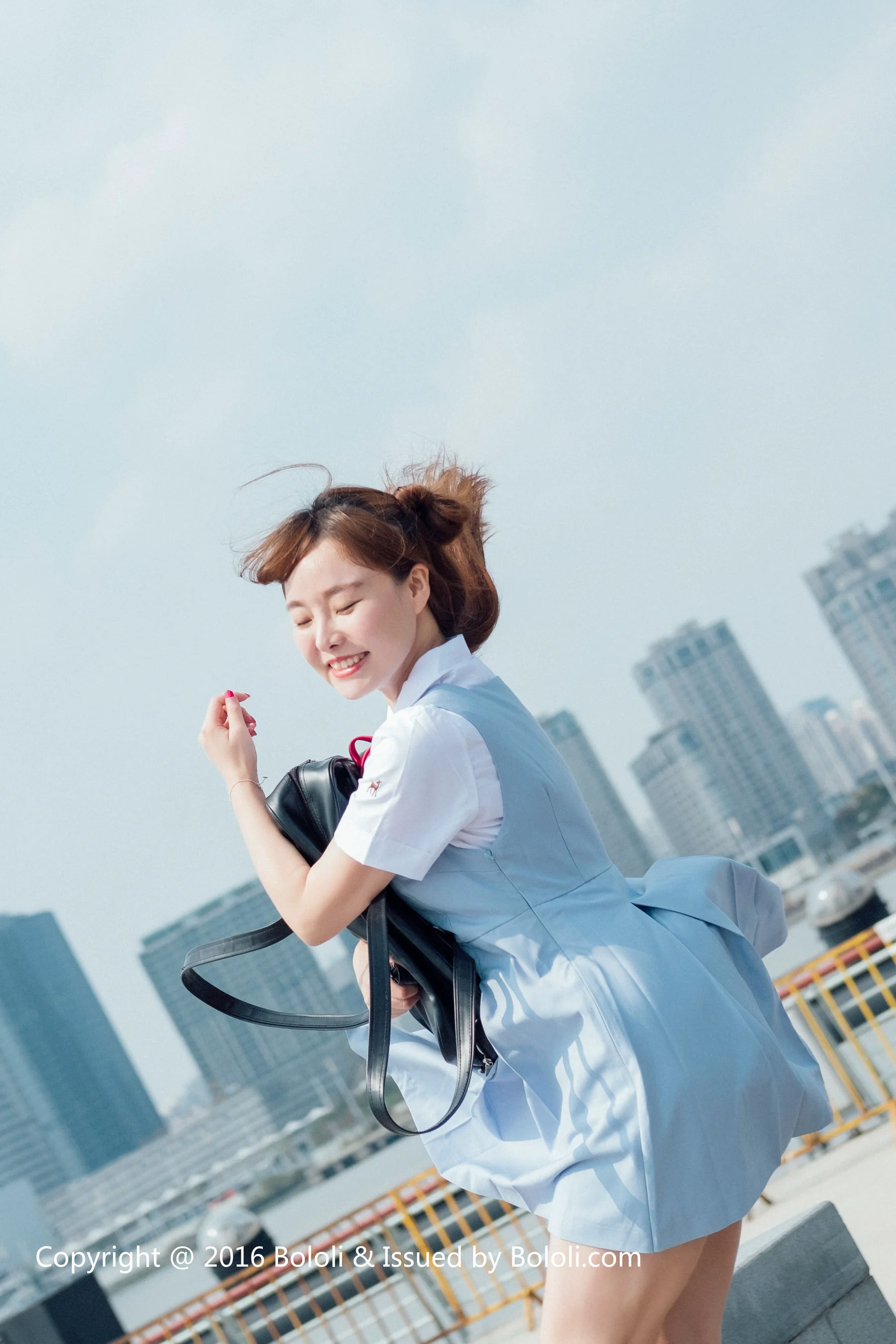 制服女神柳侑绮《青涩的回忆》 [Bololi波萝社] BOL.006 写真集 - 爱照片
