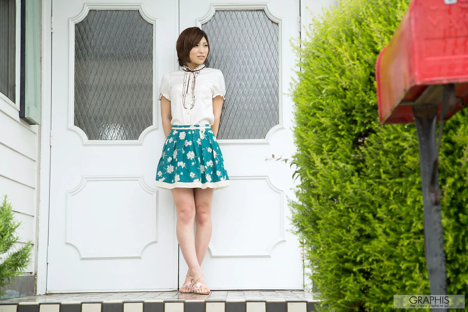 夏希みなみ/夏希南 [Graphis] First Gravure 初脱ぎ娘 写真集 - 爱照片