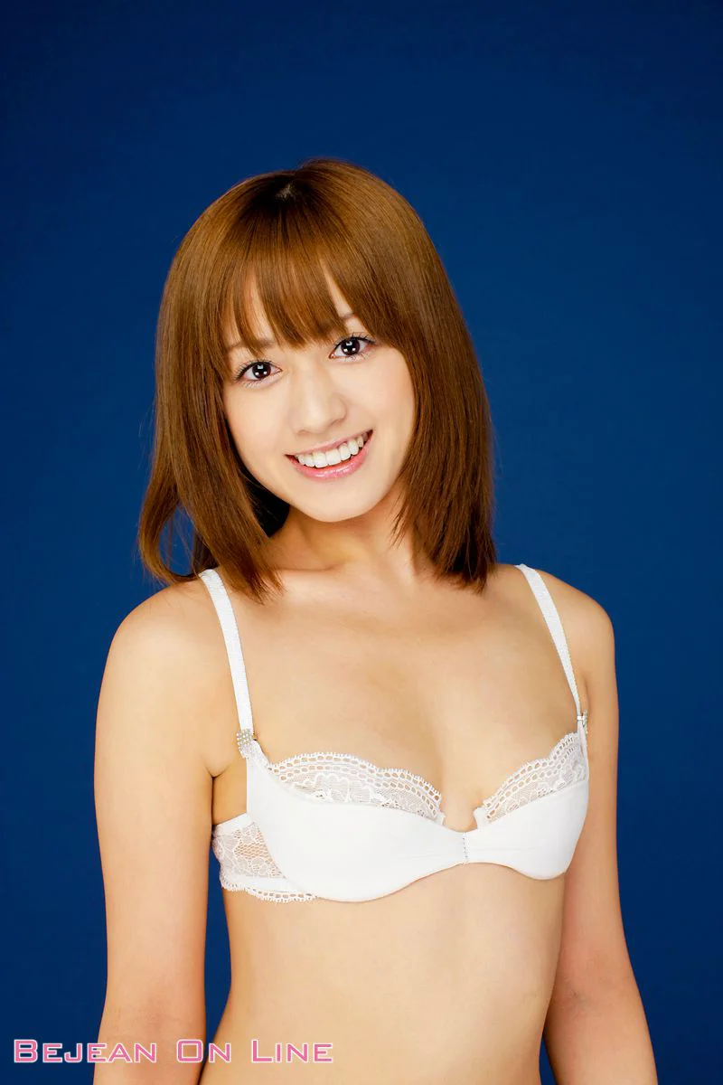 白娘隊 Cyndy Sakurai 桜井シンディ [Bejean On Line] 写真集 - 爱照片