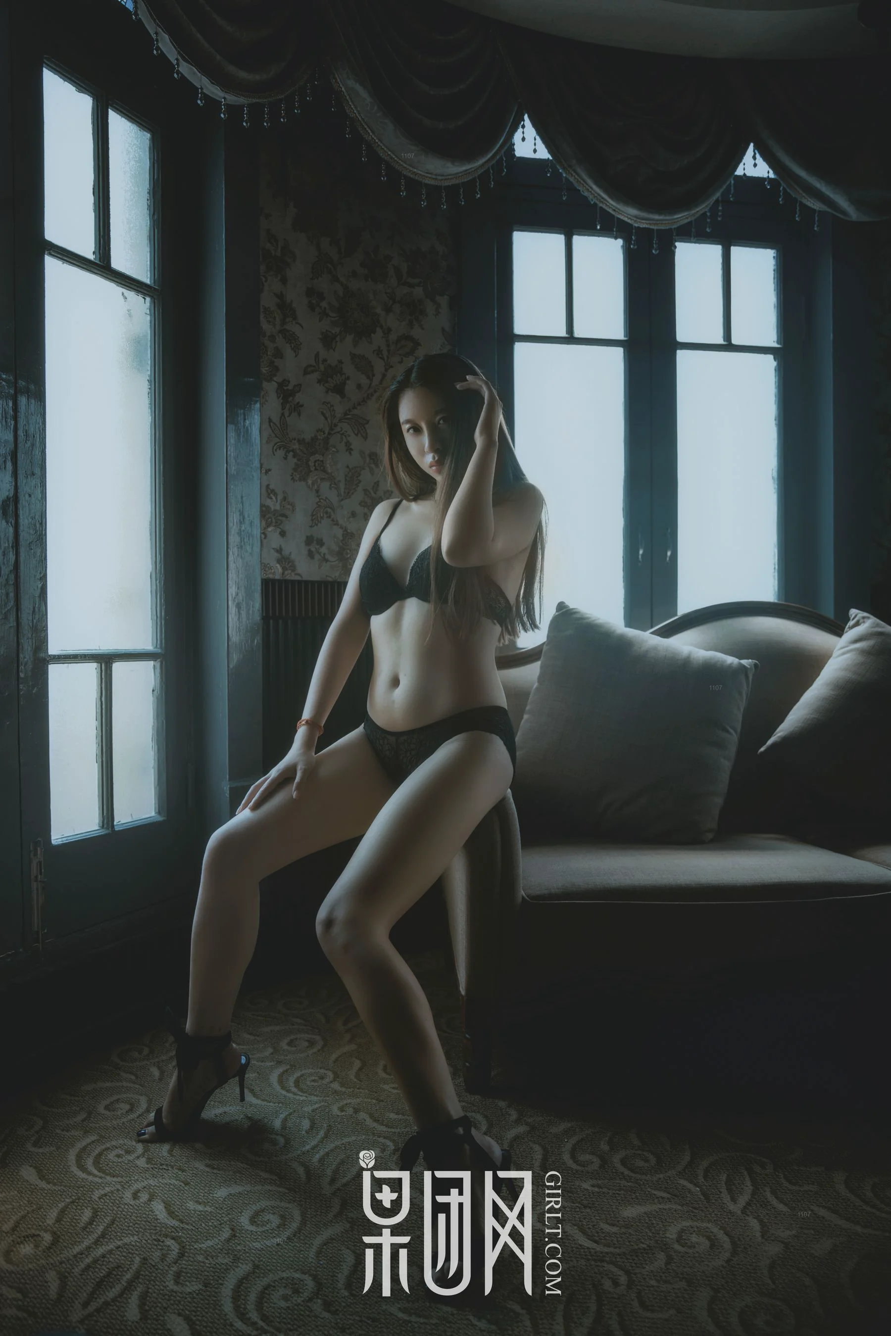 蜂腰翘臀极品人妻 [果团网Girlt] No.061 写真集 - 爱照片