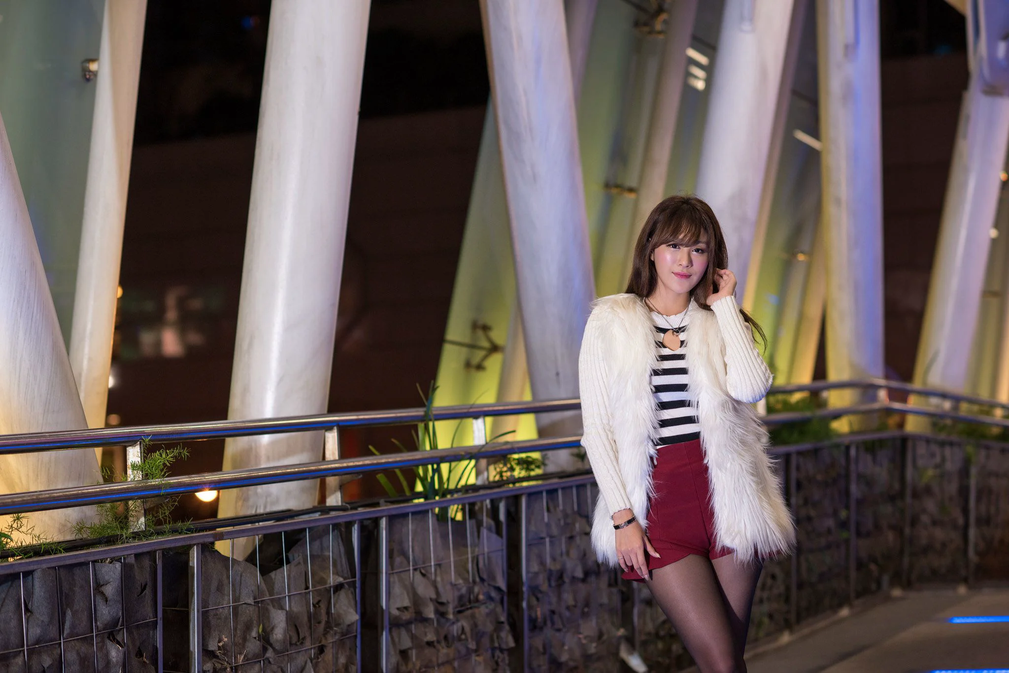 台湾美女夏晴MISO《圣诞外拍》写真集 - 爱照片