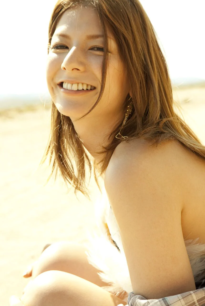 Suzanne スザンヌ《Souvenir》 [Image.tv] 写真集 - 爱照片