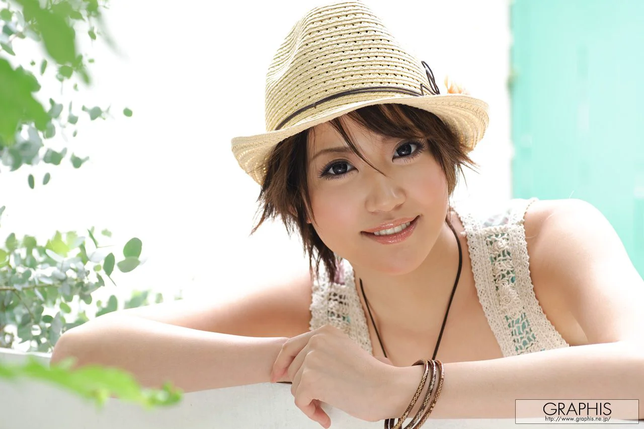 優希まこと《Silkiness》 [Graphis] Gals 写真集 - 爱照片