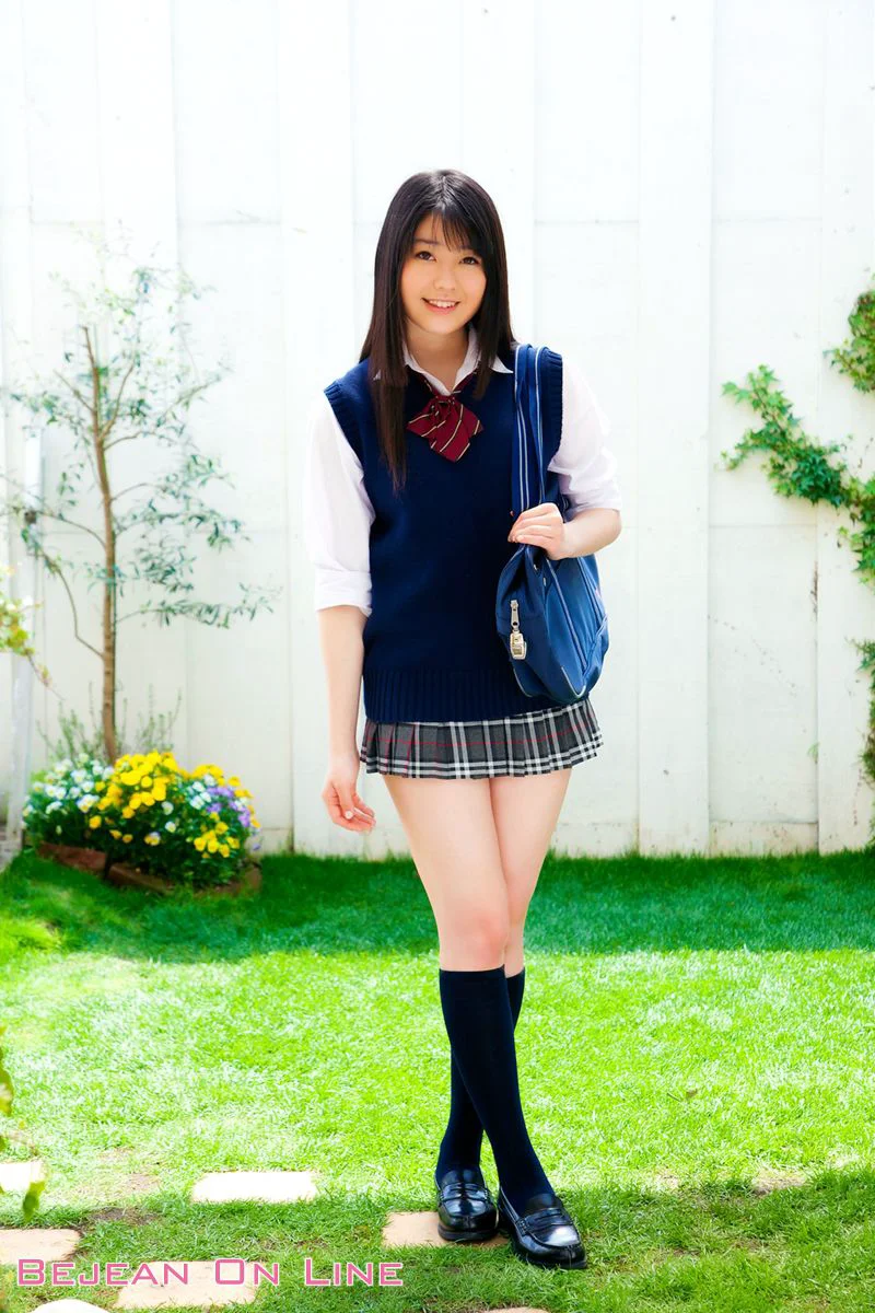 私立Bejean女学館 Ami Tomite 冨手麻妙 [Bejean On Line] 写真集 - 爱照片