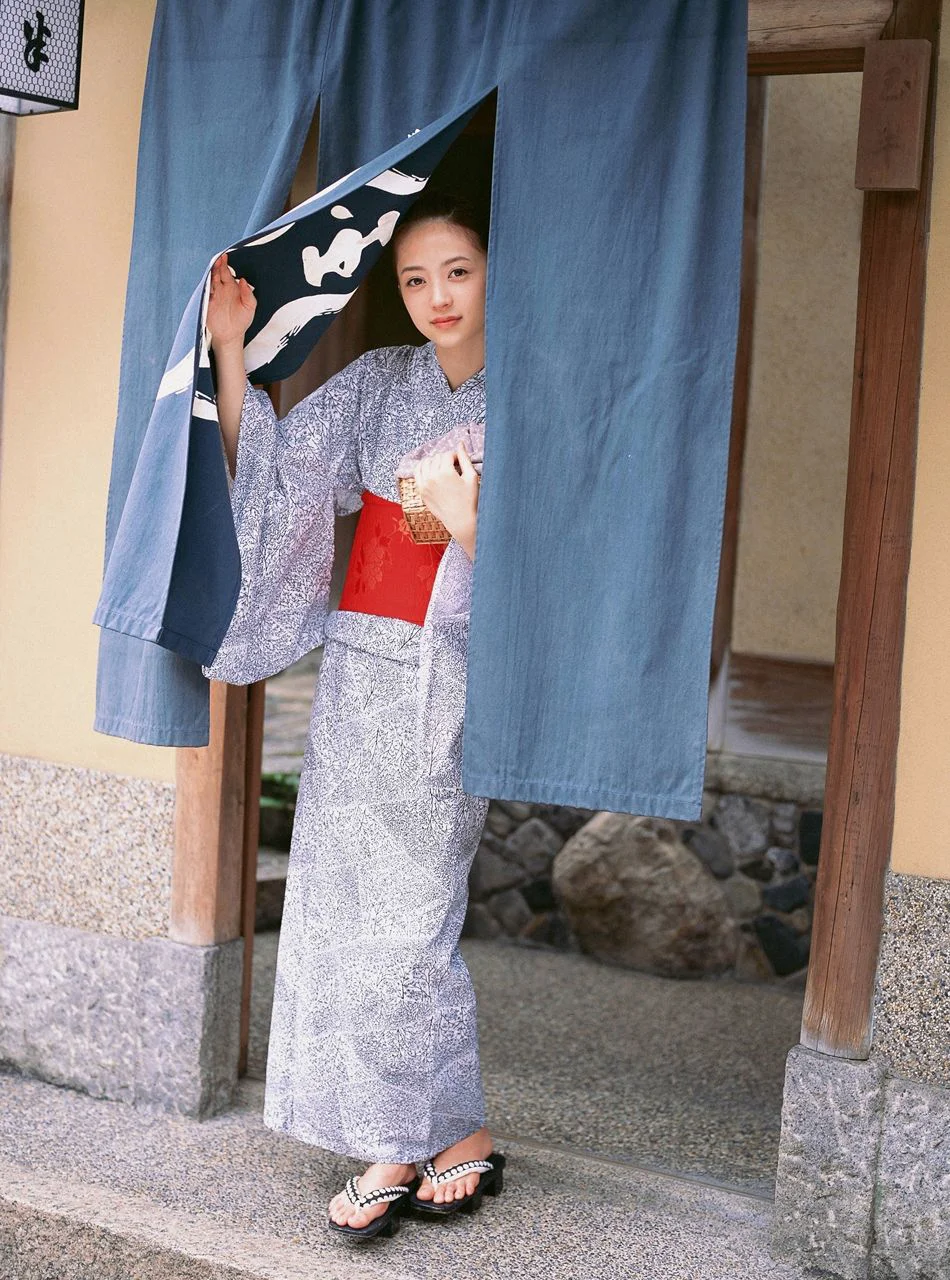 Rina Aizawa 逢沢りな/逢泽莉娜 [VYJ] No.116 写真集 - 爱照片