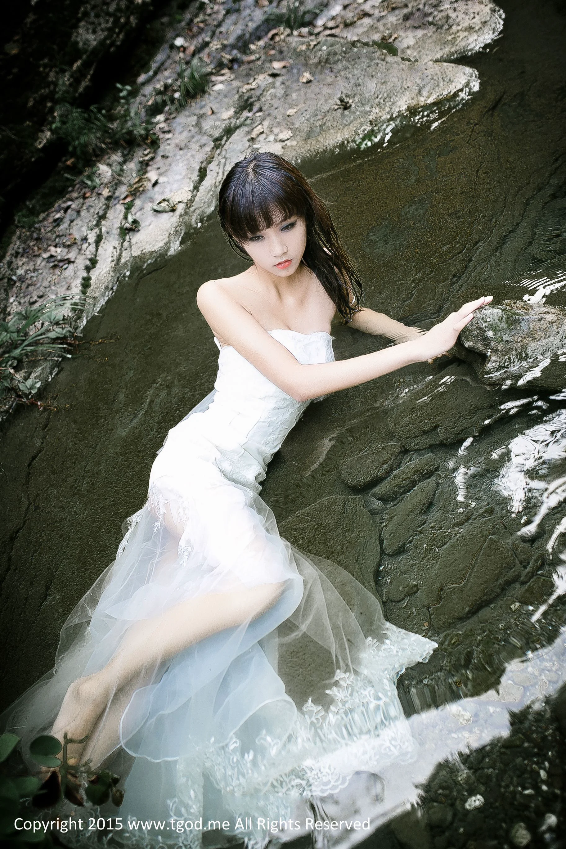 徐畅《幽谷中的美人鱼》 [TGOD推女神] 写真集 - 爱照片