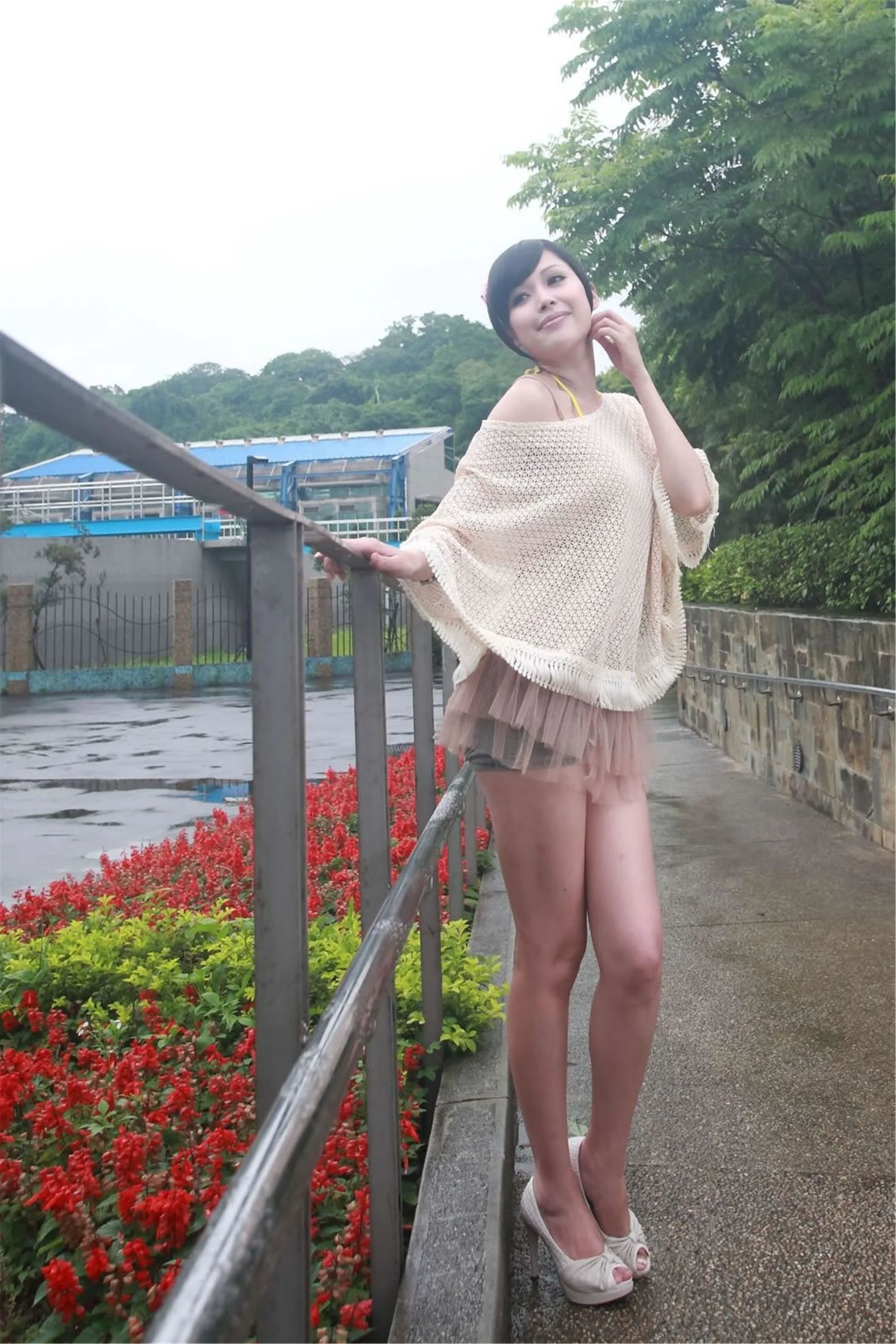 台湾美女杜可薇Avy《蝶儿飞》写真集 - 爱照片