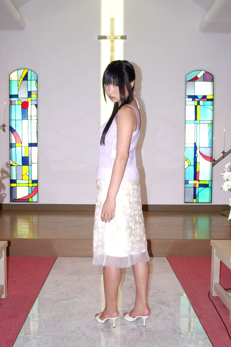 山本早織 《起きて。ワタシ》写真集 [For-side] - 爱照片
