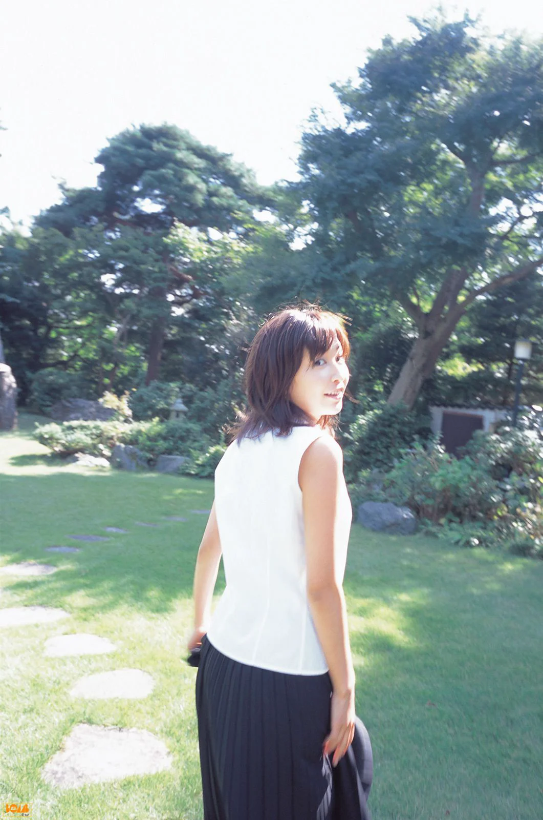 [Bomb.TV] 2005年02月刊 Mayumi Ono 小野真弓 写真集 - 爱照片