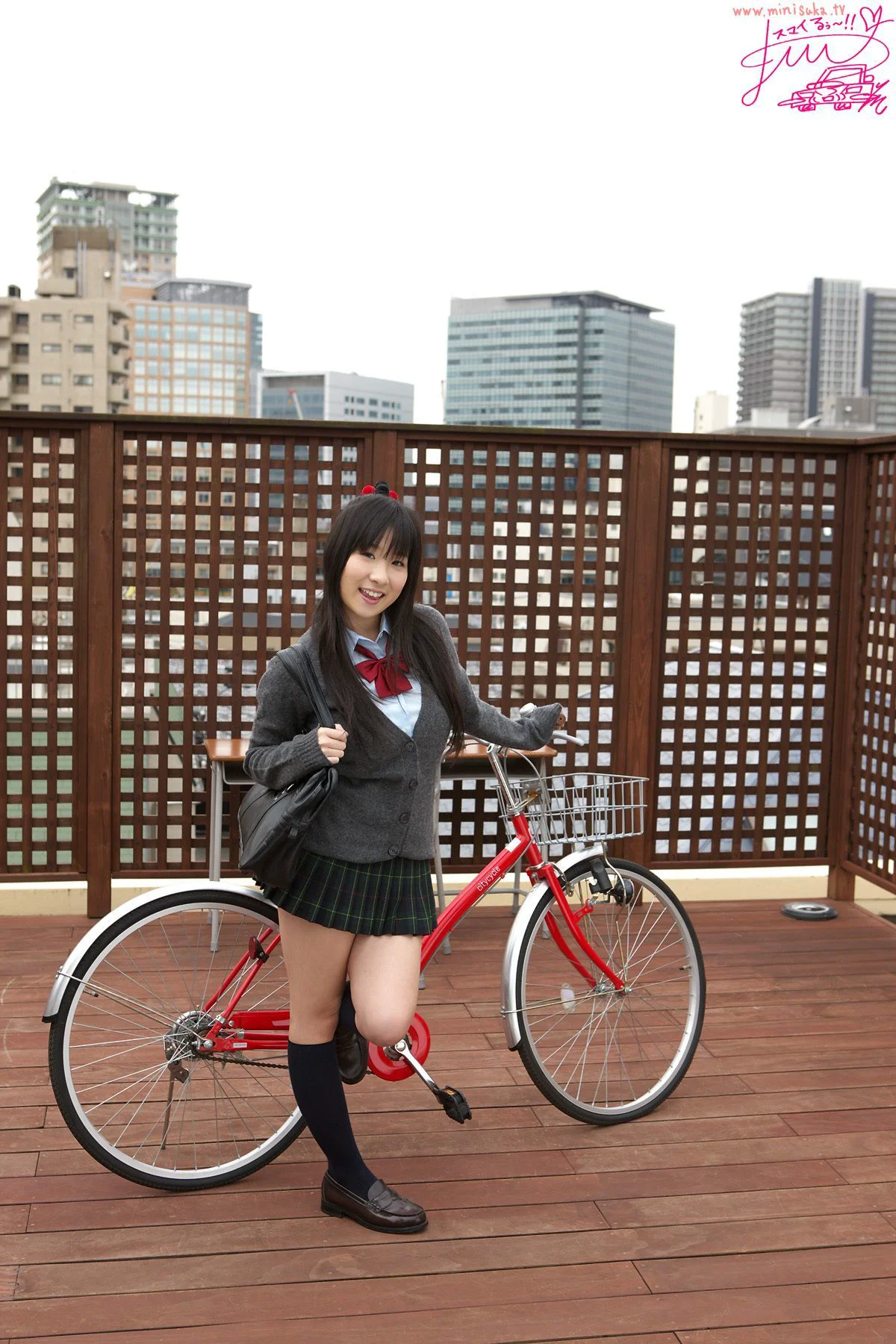 桐山瑠衣 Rui Kiriyama 第一部 [Minisuka.tv] 现役女子高生 写真集 - 爱照片