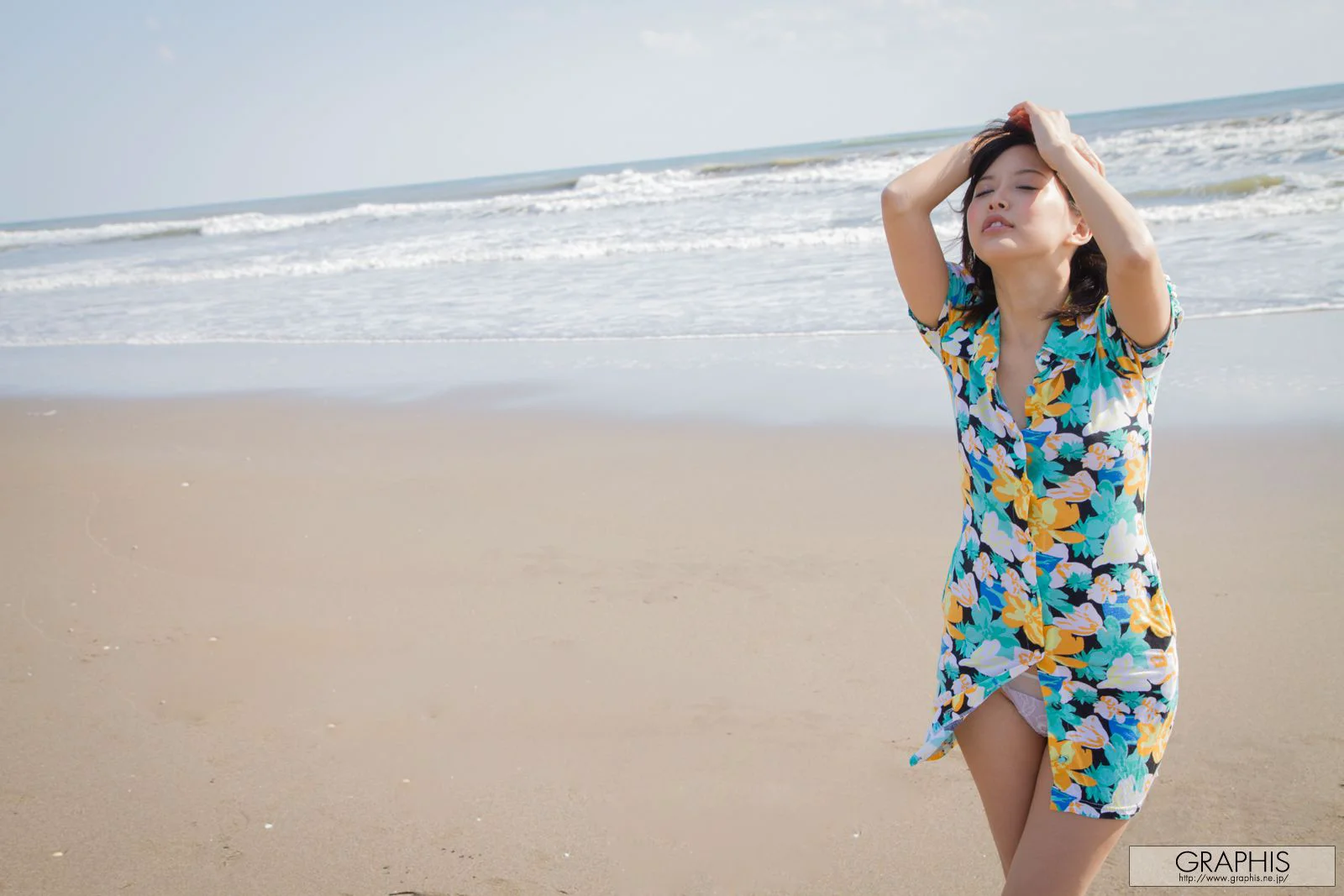 葵つかさ/葵司《Careless Grace》 [Graphis] Gals 写真集 - 爱照片
