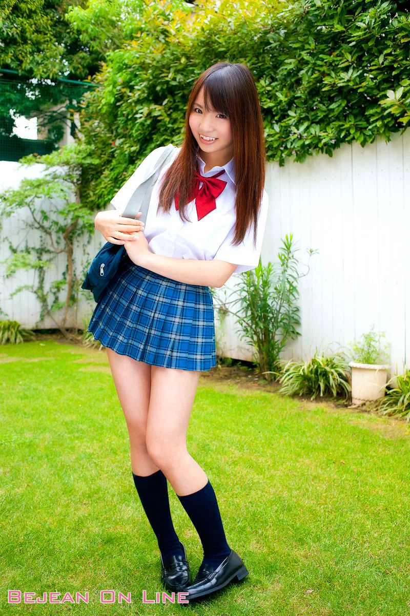 私立Bejean女学館 Momoko Yoshida 吉田桃子 [Bejean On Line] 写真集 - 爱照片