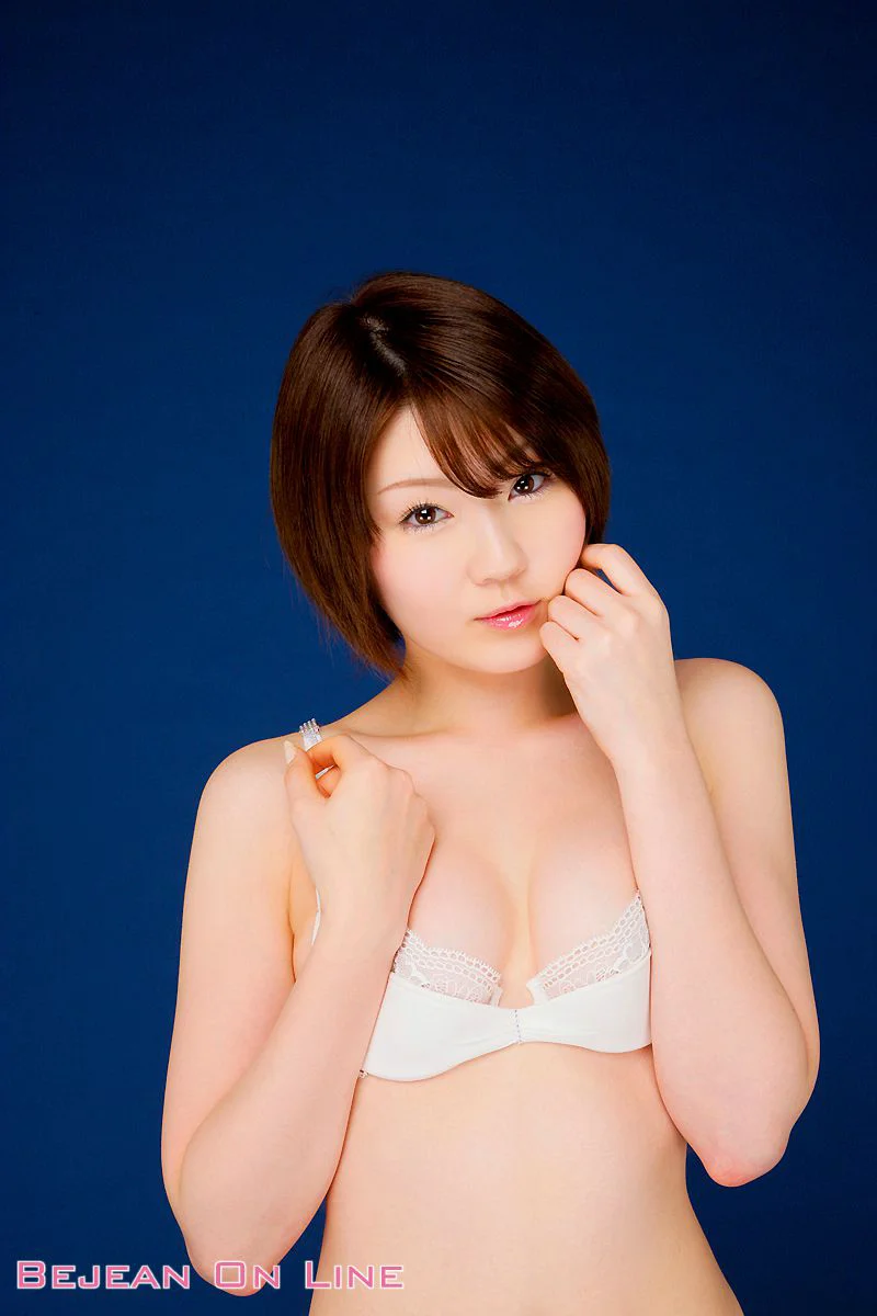 白娘隊 Kokona Fuyumi 冬海ここな [Bejean On Line] 写真集 - 爱照片