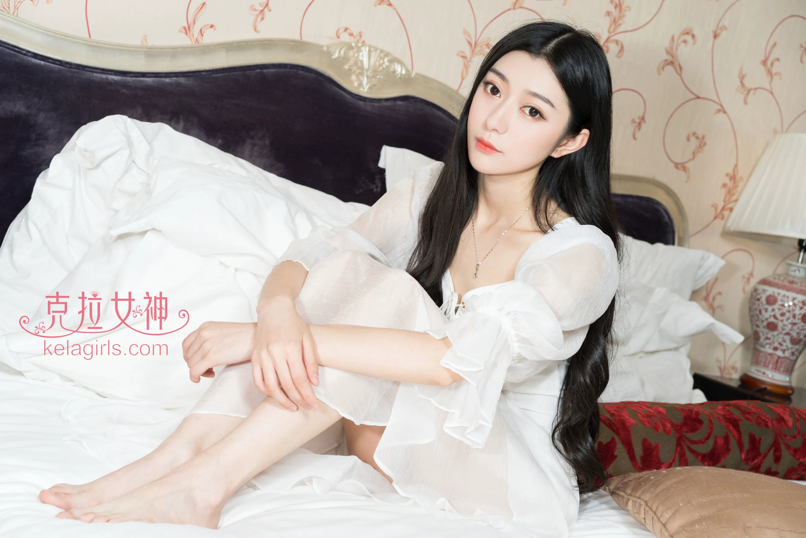 小新《云仙缥缈》 [克拉女神] 写真集 - 爱照片