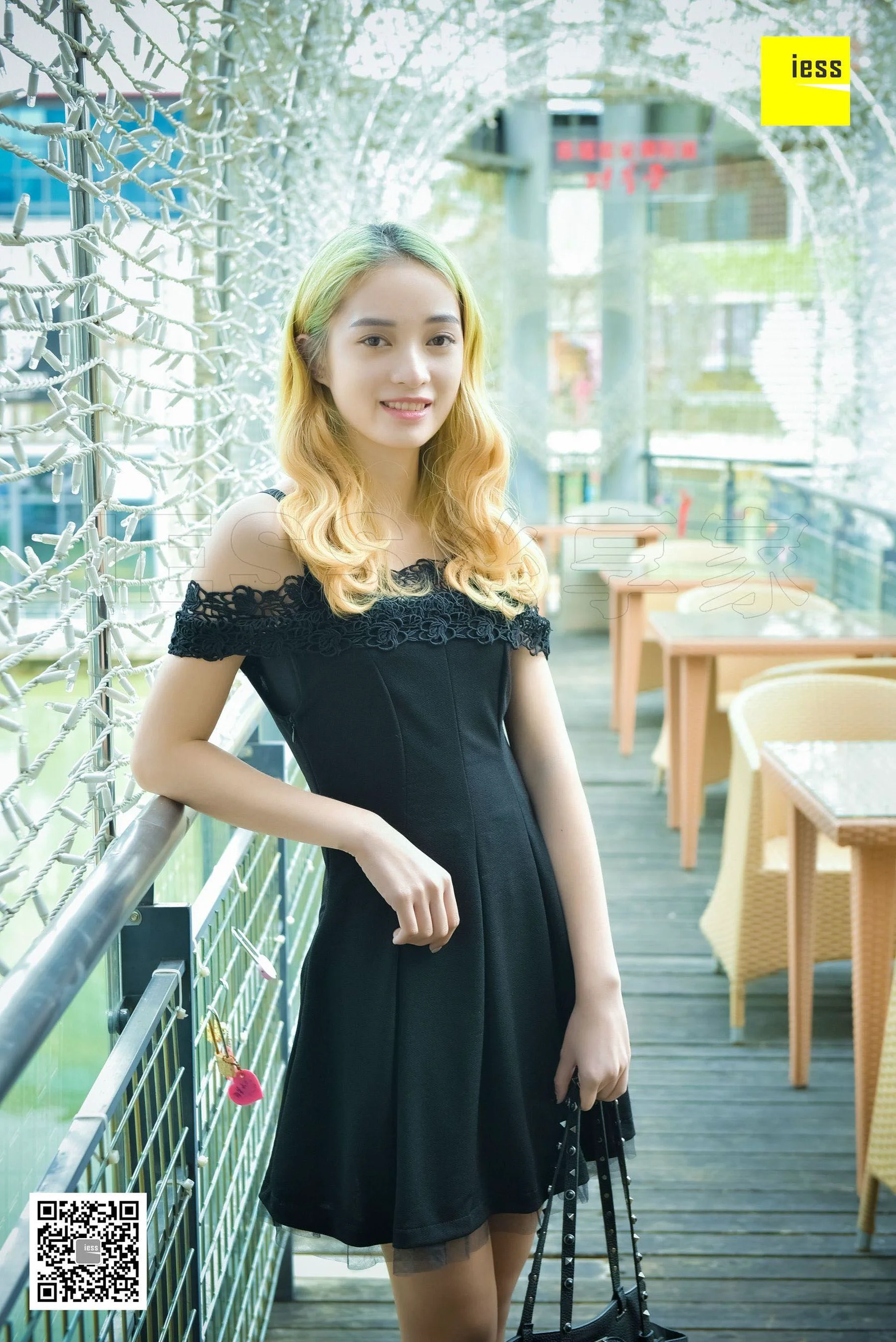 丝享家126 姗姗 《嘿 姑娘 是你的肉丝》[IESS异思趣向] 写真集 - 爱照片