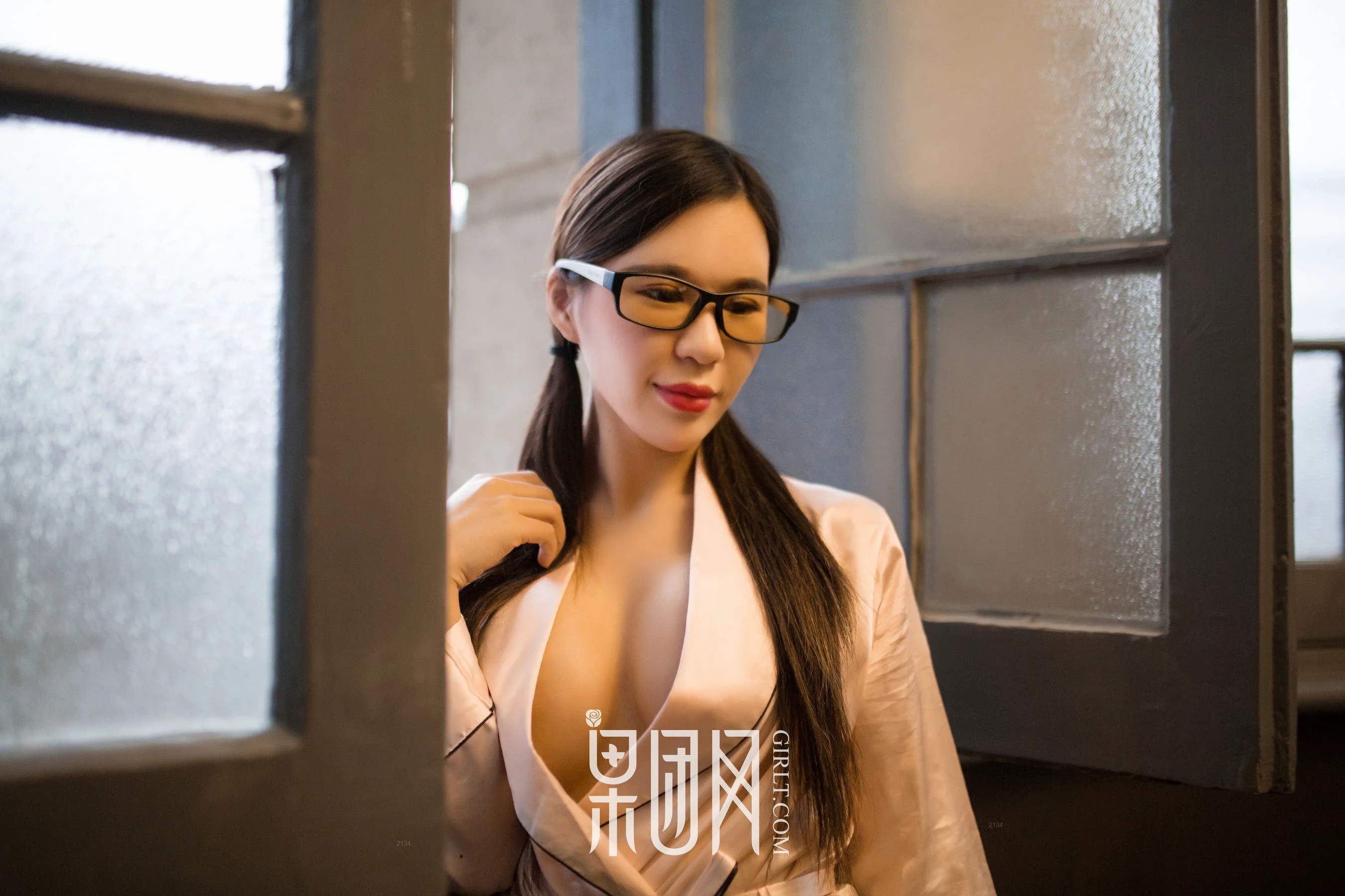 王紫《果团首秀，惊艳众人！》 [果团Girlt] No.112 写真集 - 爱照片