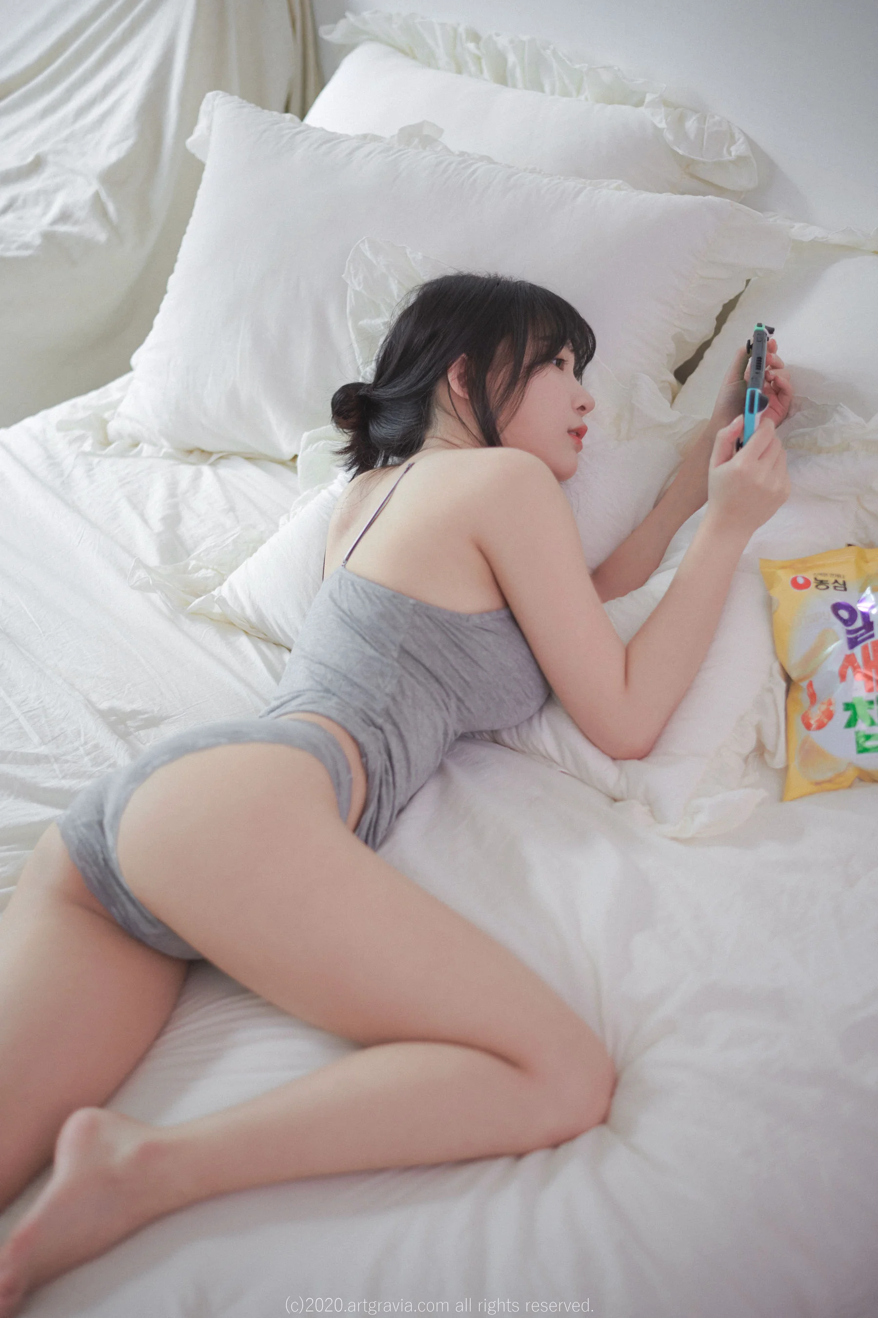 姜仁卿 《巨乳吊带背心少女》 [ARTGRAVIA] VOL.161 写真集 - 爱照片