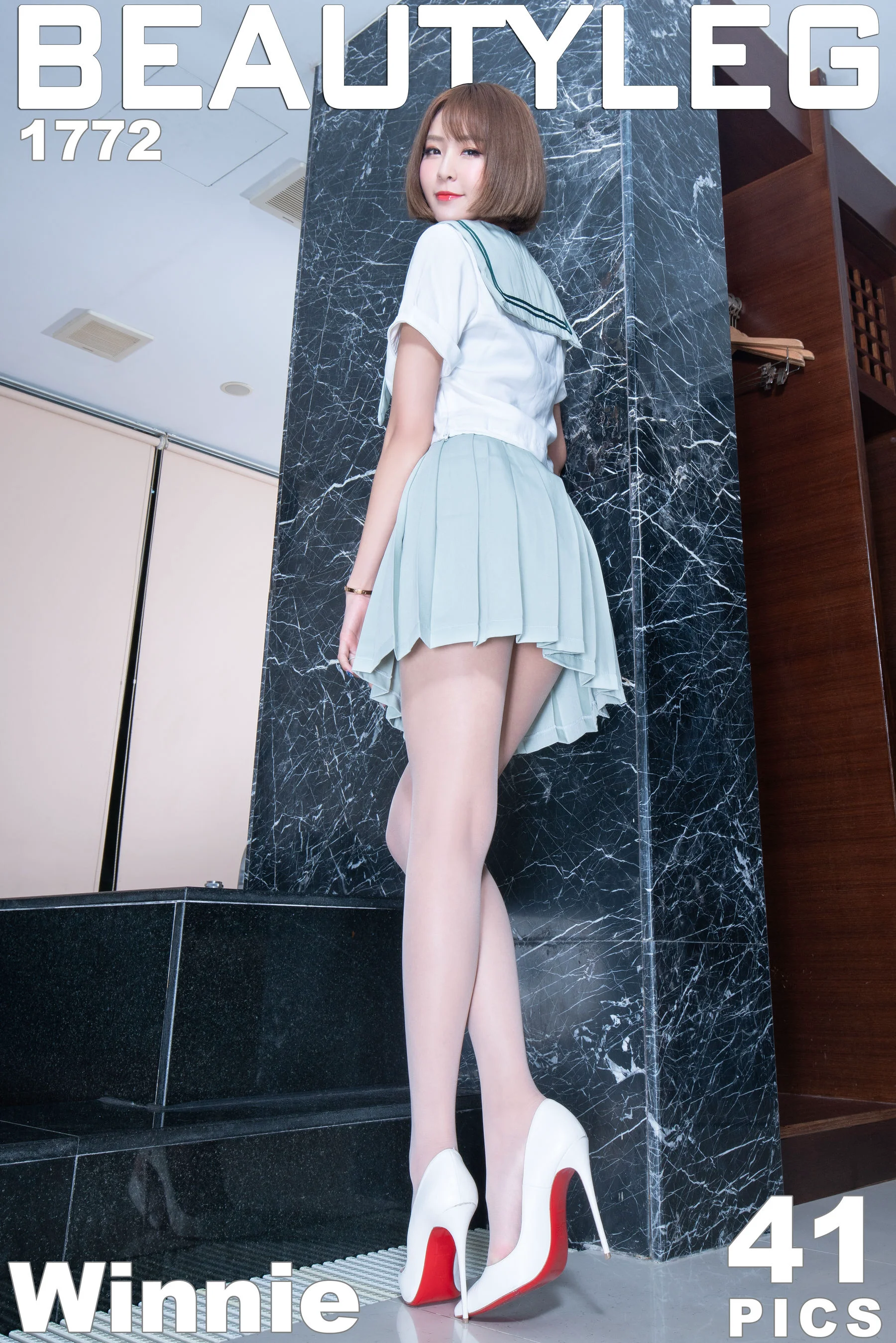 腿模Winnie《学生制服+吊带连衣裙》 [Beautyleg] No.1772 写真集 - 爱照片