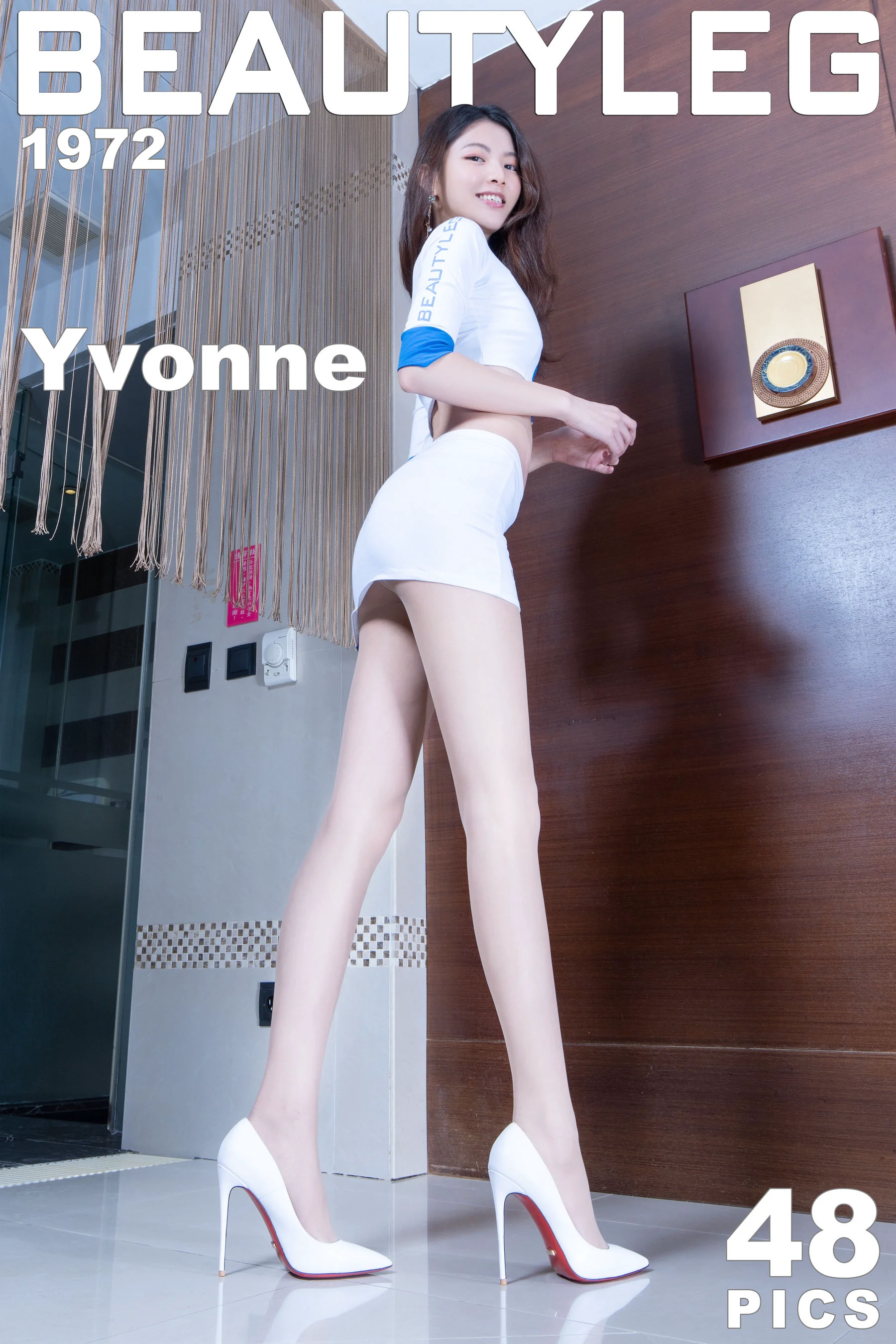 [Beautyleg] No.1972 Yvonne 《2套丝袜制服美腿》 写真集 - 爱照片