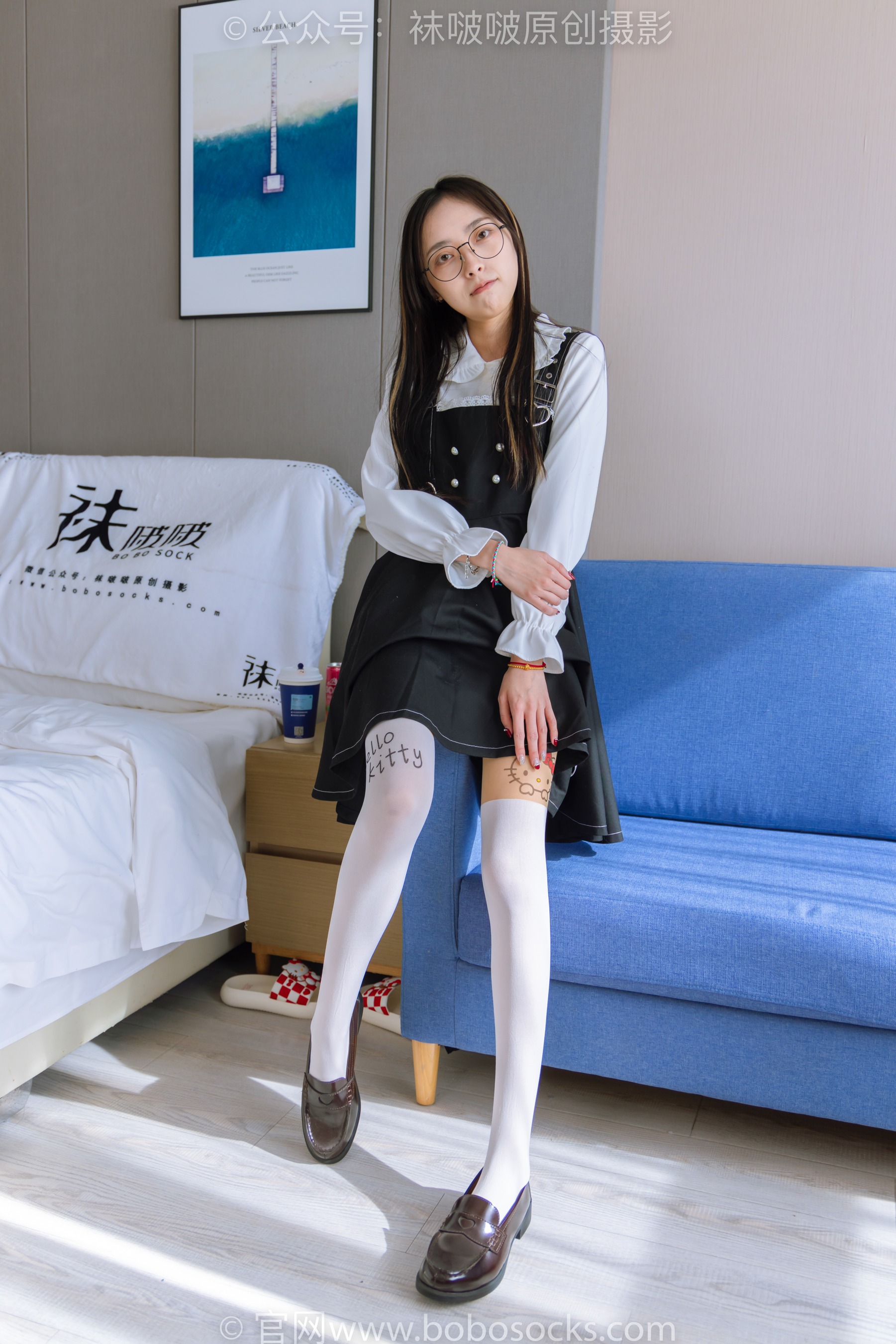[BoBoSocks袜啵啵] No.177 稚予 – 皮鞋、厚白丝（脚底猫爪印款） - 爱照片