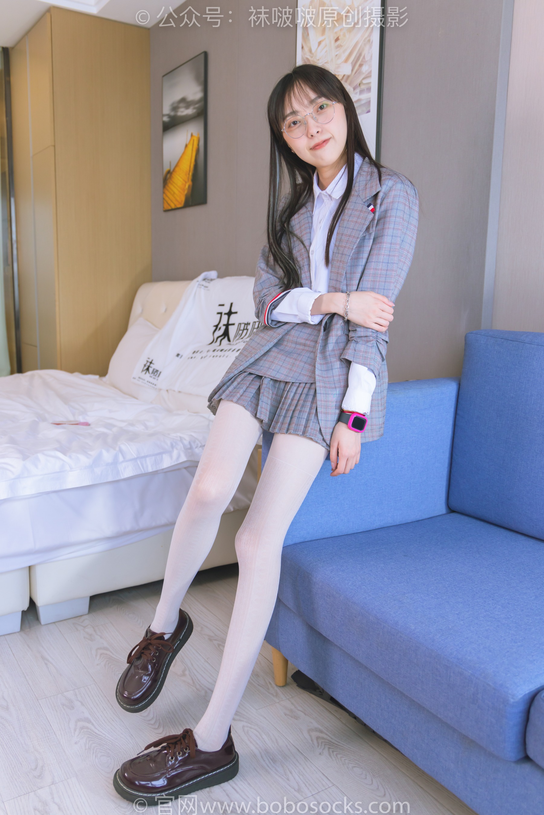 [BoBoSocks袜啵啵] No.202 稚予 – 皮鞋、白色蕾丝丝袜、ol风 - 爱照片