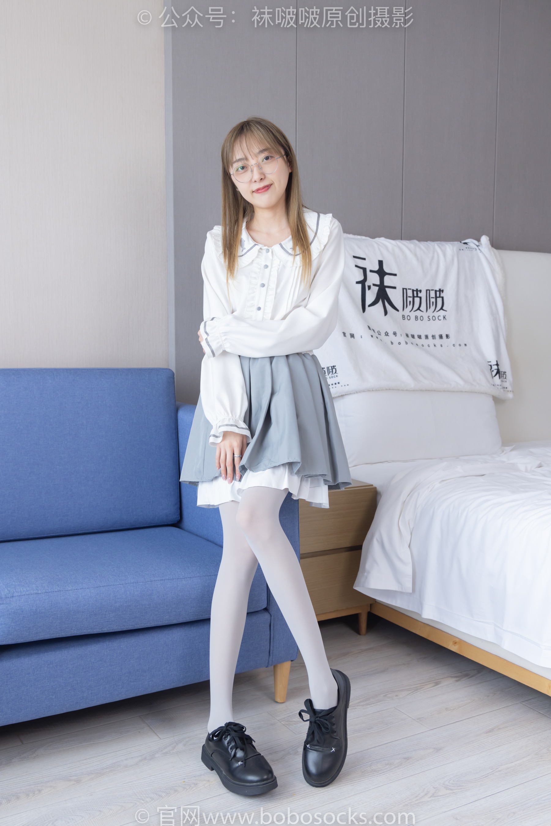 [BoBoSocks袜啵啵] No.213 稚予 – 黑皮鞋、厚灰丝（花絮版） - 爱照片