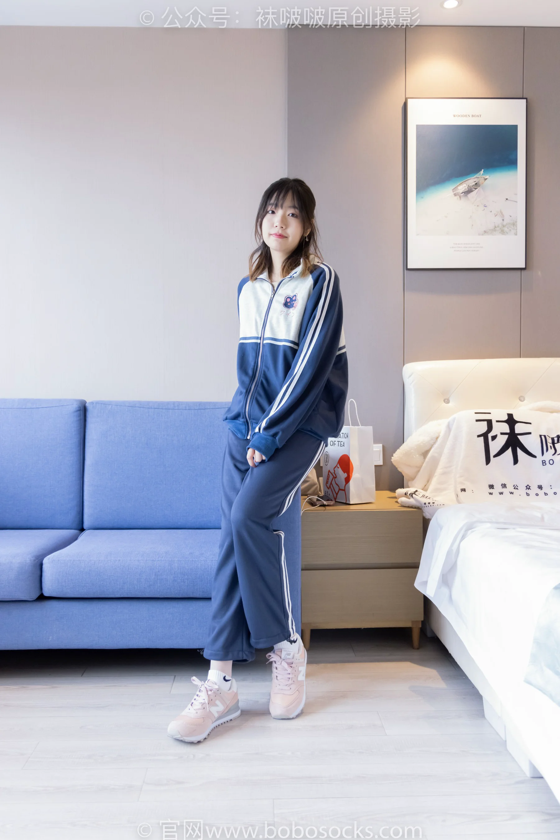 [BoBoSocks袜啵啵] No.226 小甜豆 – 运动鞋、白棉袜、白丝 - 爱照片
