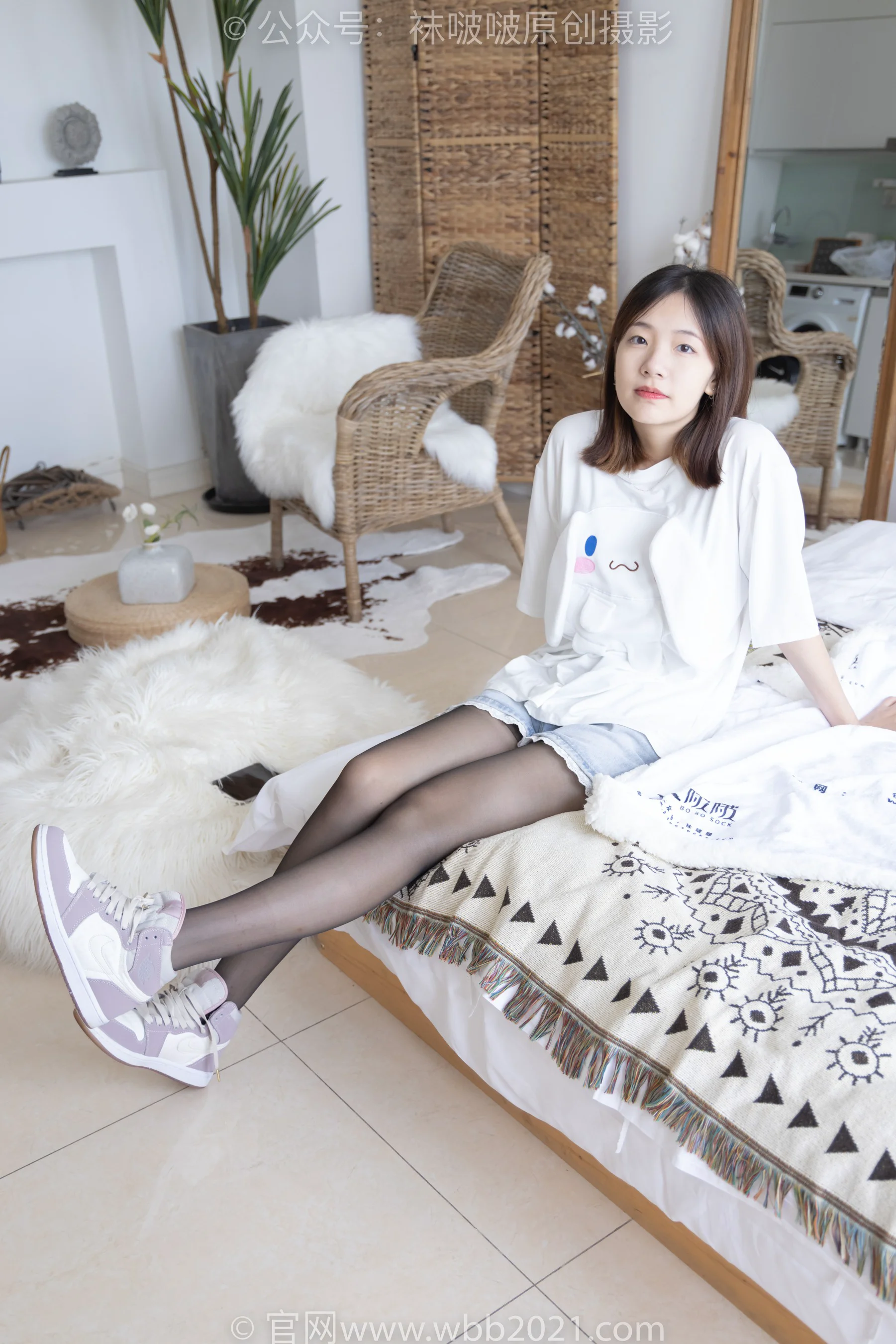 [BoBoSocks袜啵啵] No.233 小甜豆 – 板鞋、黑丝 - 爱照片