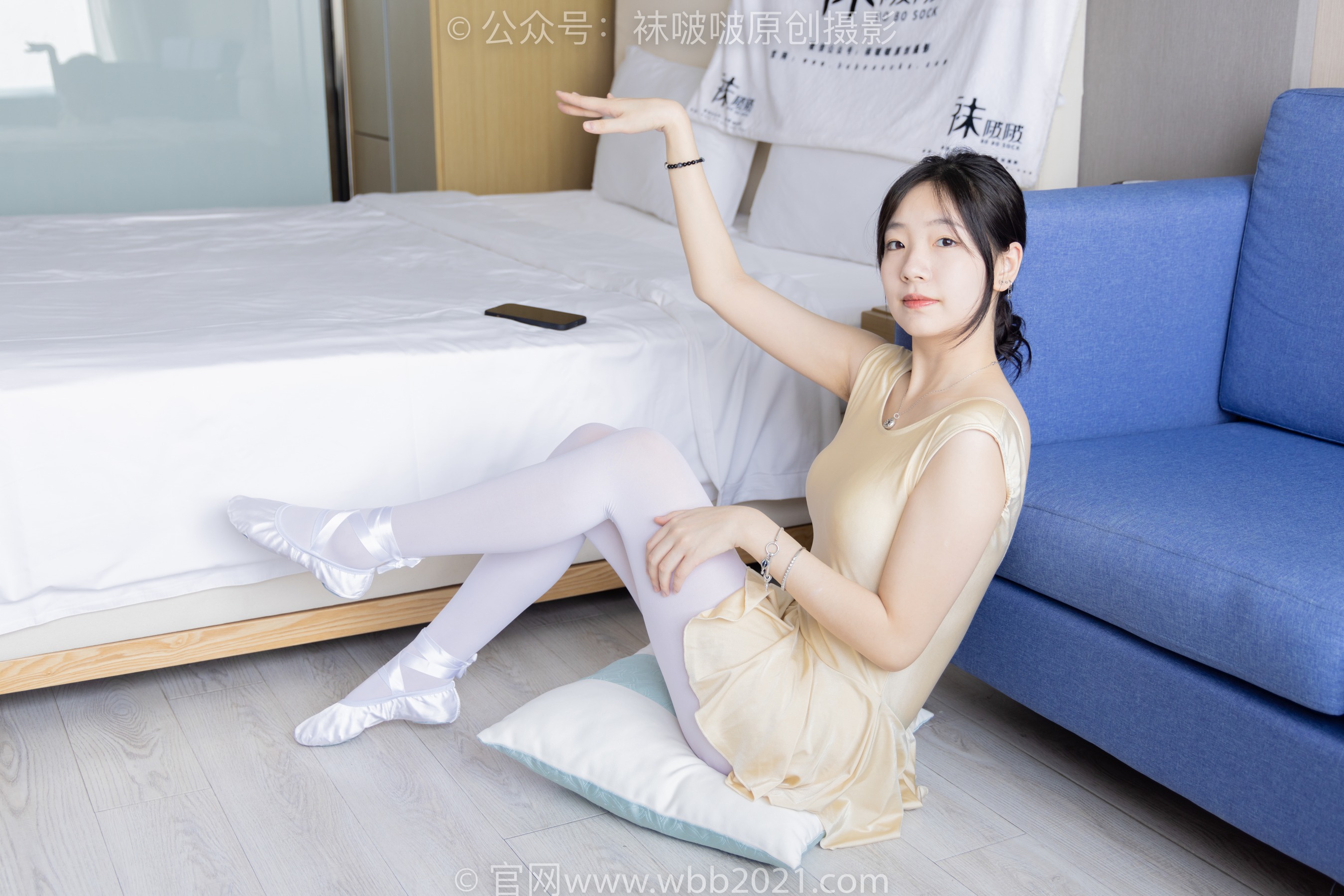 [BoBoSocks袜啵啵] No.248 小甜豆 – 芭蕾鞋、厚白丝、厚灰丝、肉丝、白棉袜、芭蕾舞蹈服 - 爱照片