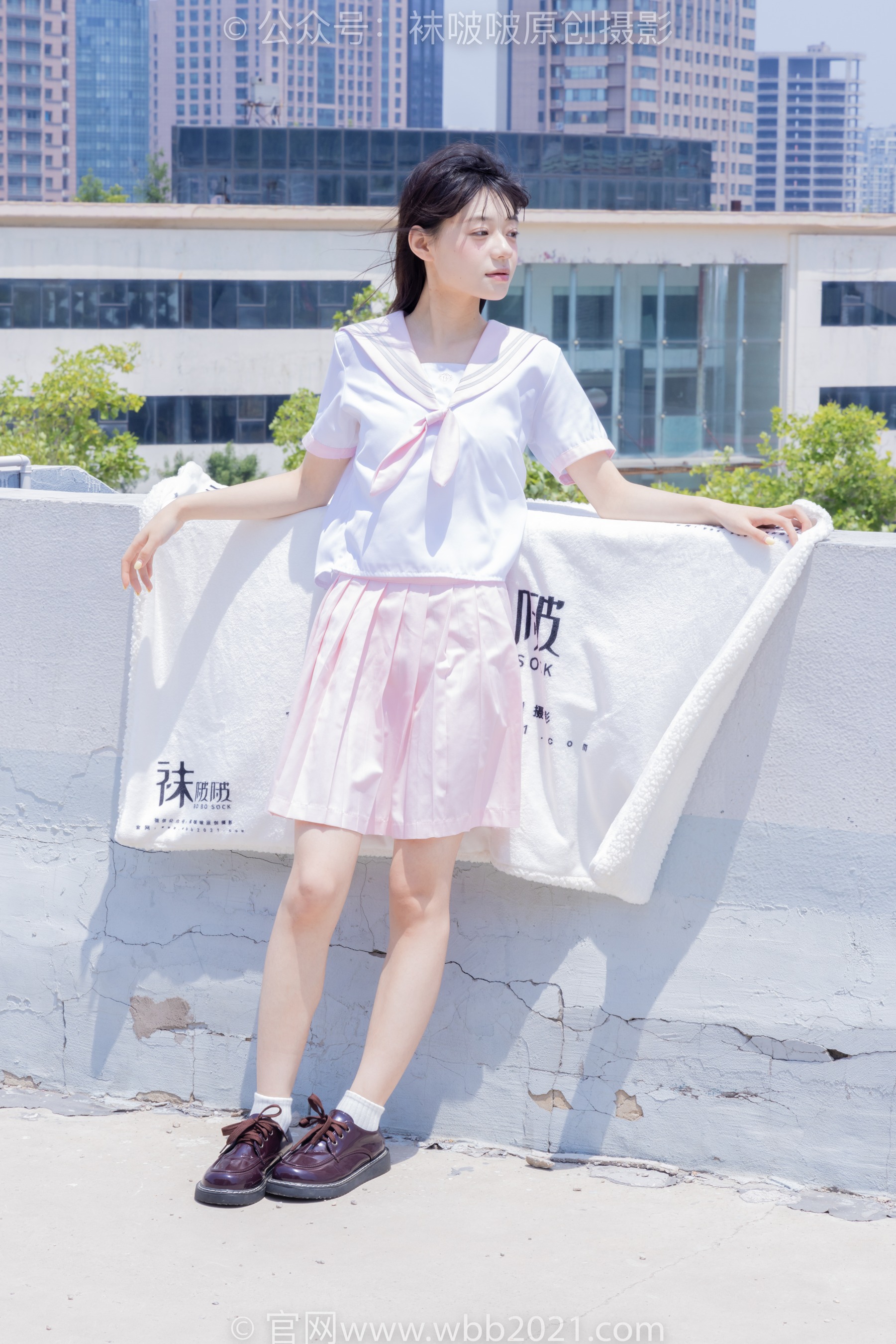 [BoBoSocks袜啵啵] No.399 糯米 – 皮鞋、白棉袜、jk制服（花絮版） - 爱照片