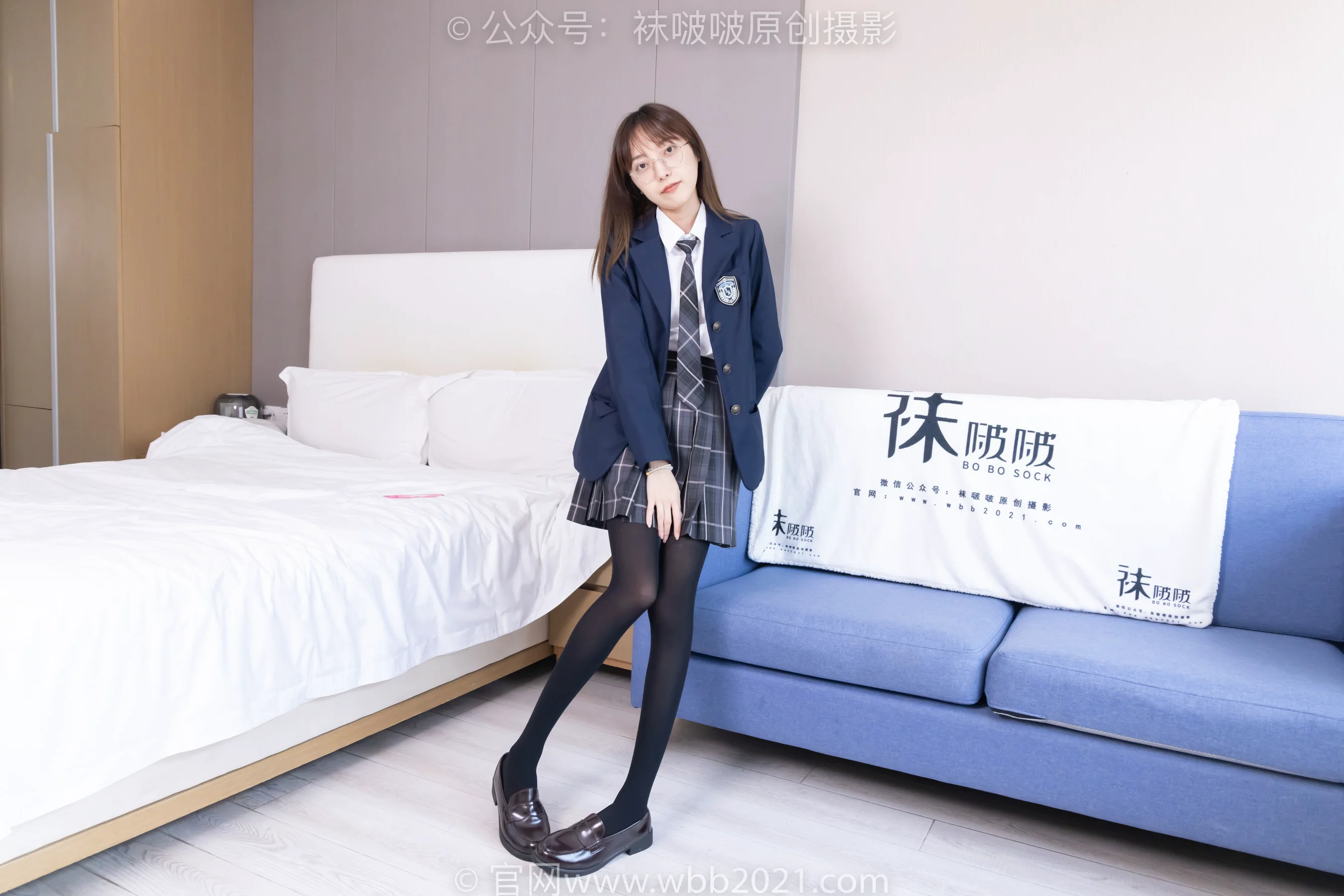 [BoBoSocks袜啵啵] No.432 稚予 – 皮鞋、厚黑丝、jk制服 - 爱照片