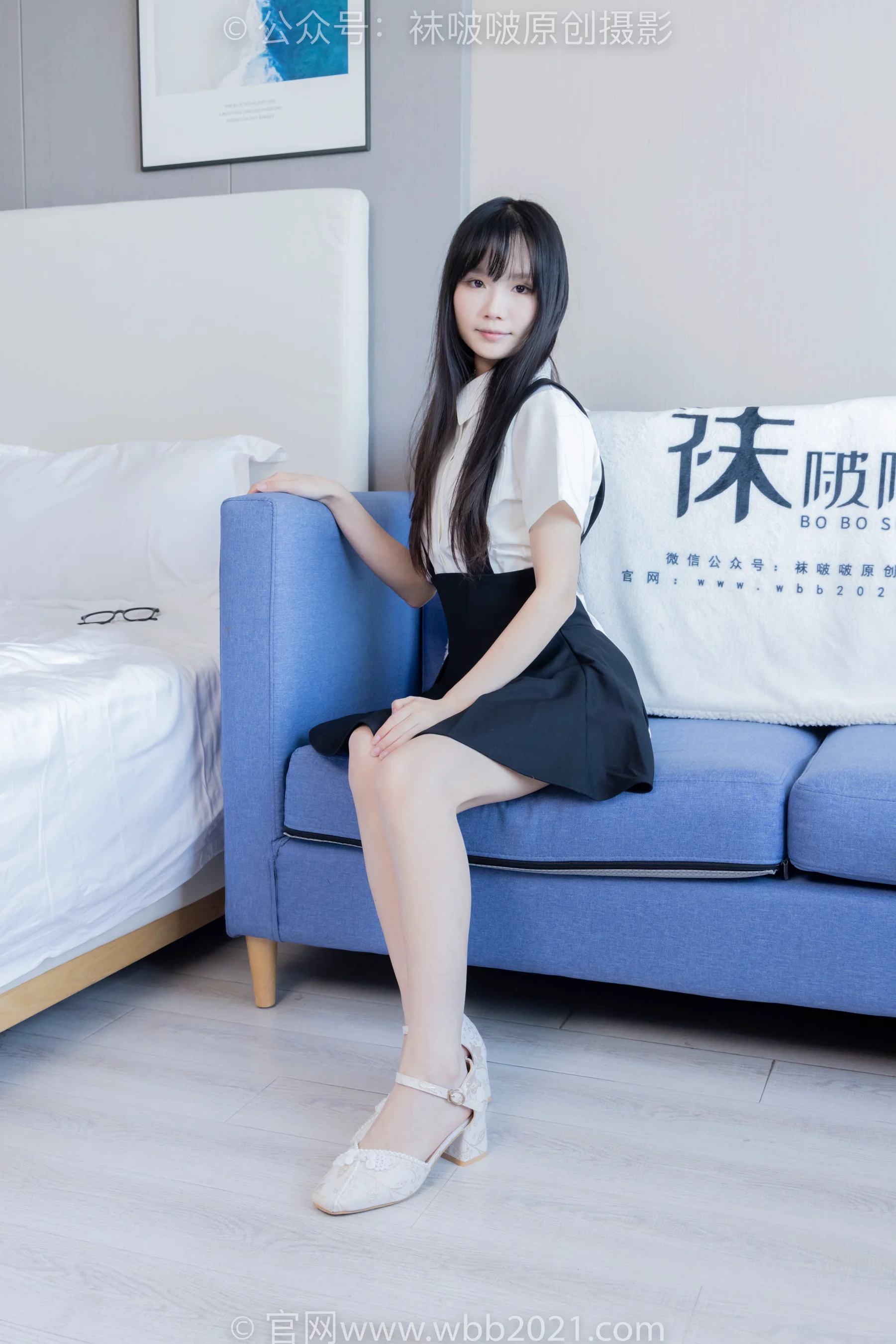 [BoBoSocks袜啵啵] No.444 甜甜圈 – 两双高跟鞋、凉鞋、肉丝（脚尖加固款）、裸足（超长花絮版） - 爱照片
