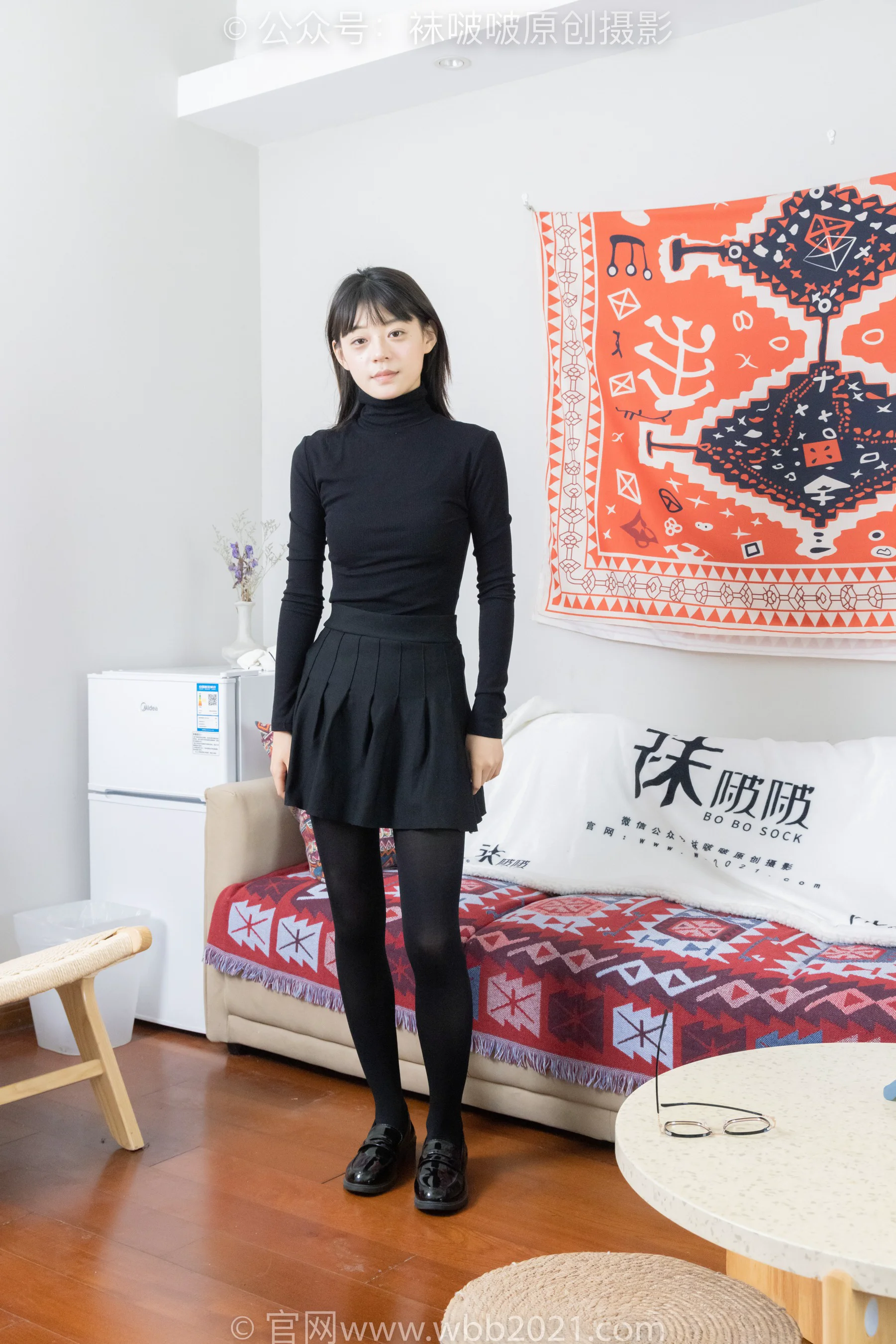 [BoBoSocks袜啵啵] No.466 糯米 – 皮鞋、厚黑丝（花絮版） - 爱照片