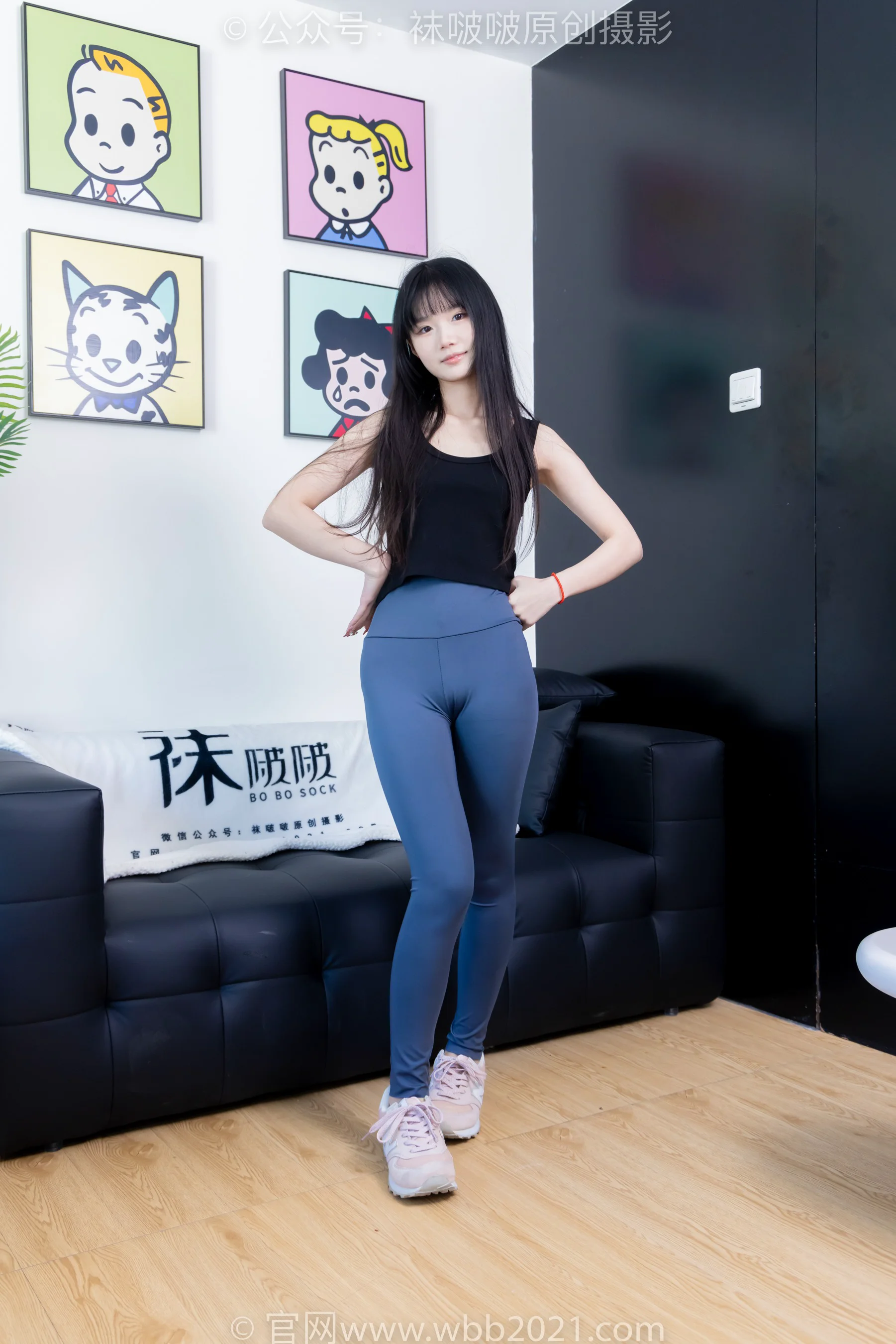 [BoBoSocks袜啵啵] No.493 甜甜圈 – 运动鞋、薄肉丝（脚尖微加固款）、瑜伽裤裤里丝 （花絮版） - 爱照片