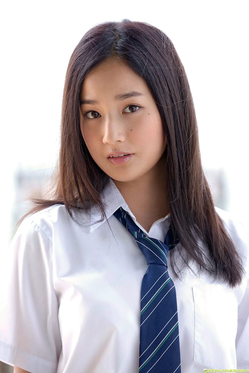 高嶋香帆《大胆で无防备な正统派美少女のピュアボディ》 写真集 [DGC] NO.1023 - 爱照片