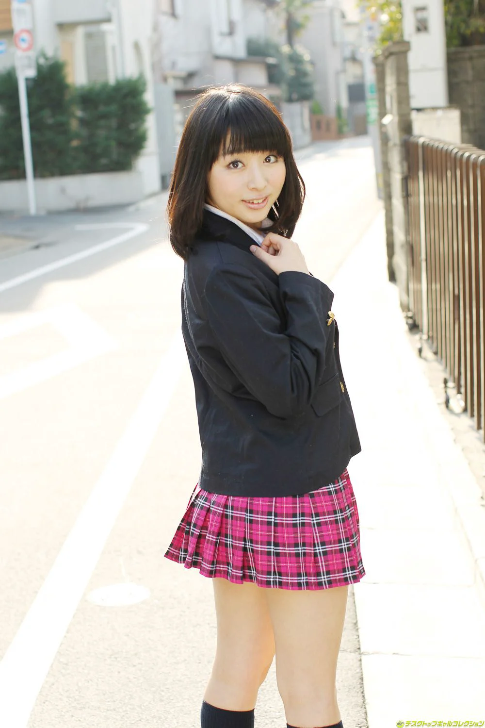 涼本めぐみ《ムッチリ女子高生のマシュマロおっぱい》 写真集 [DGC] NO.1025 - 爱照片