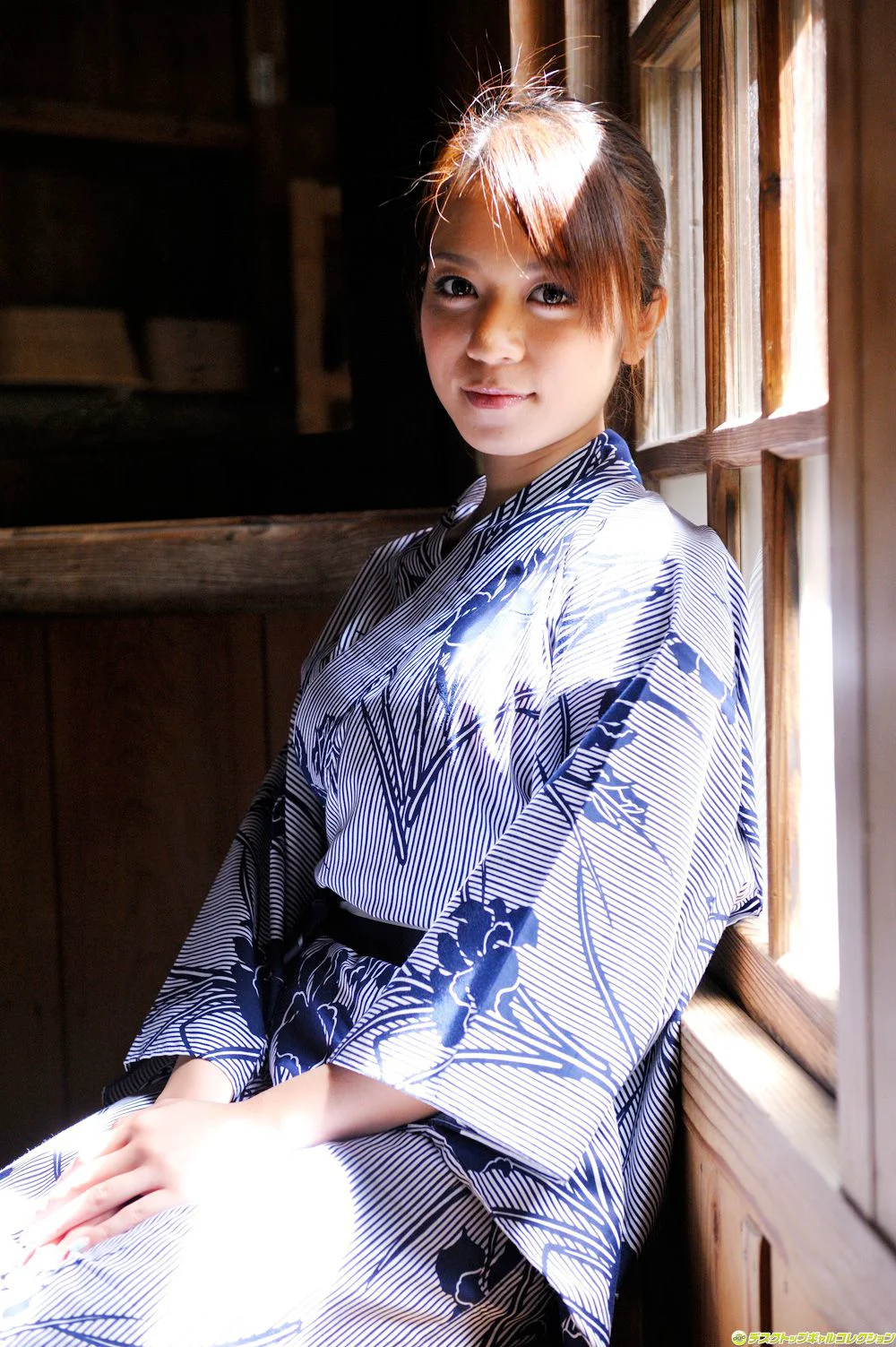 藤井シェリー/藤井雪莉《「芸能人より、美人》写真集 [DGC] NO.1148 - 爱照片