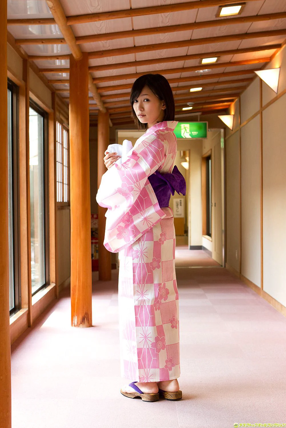 階戸瑠李《小悪魔ボディで魅了する上》写真集 [DGC] NO.1156 - 爱照片