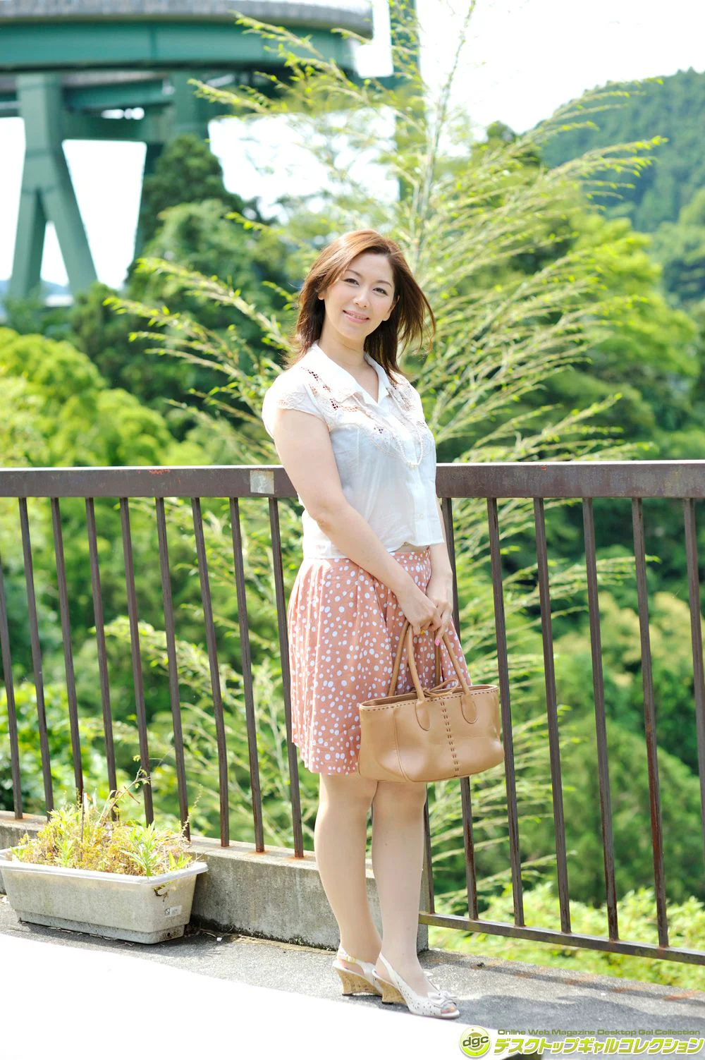 翔田千里《衰えを知らない美熟女の熟れた豊熟ボディ! 》写真集 [DGC] NO.1195 - 爱照片